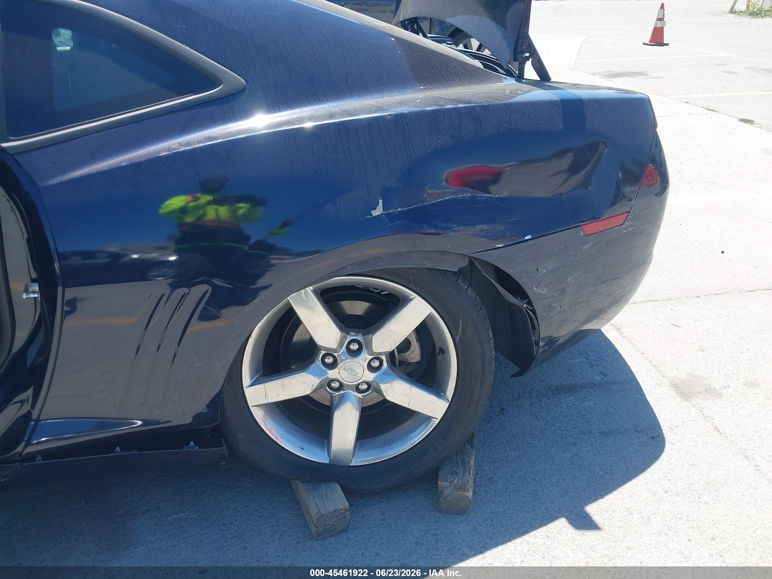 2011 Chevrolet Camaro 1lt Blue vin: 2G1FB1ED6B9110641