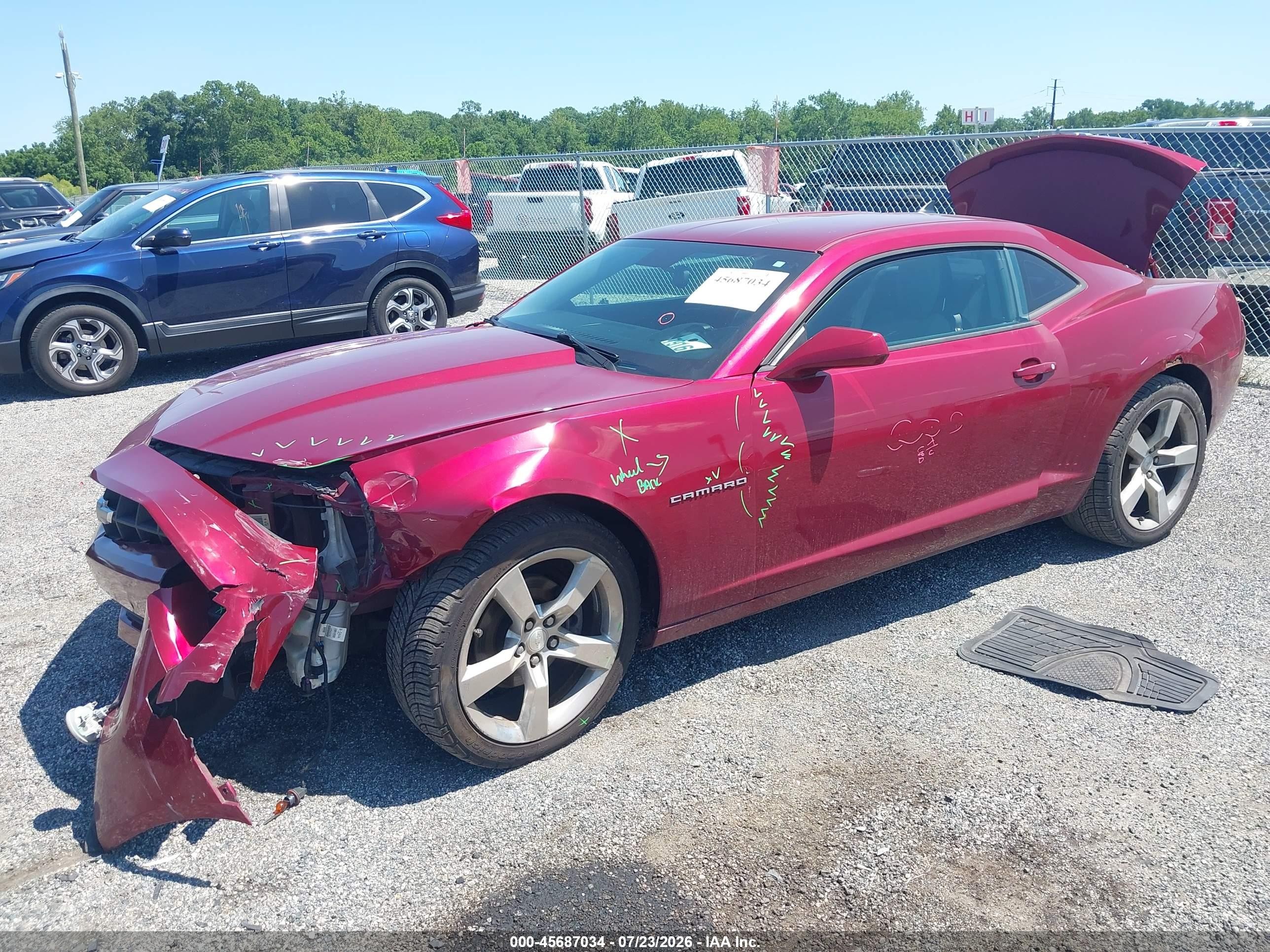 2011 Chevrolet Camaro 1lt Red vin: 2G1FB1ED6B9121073