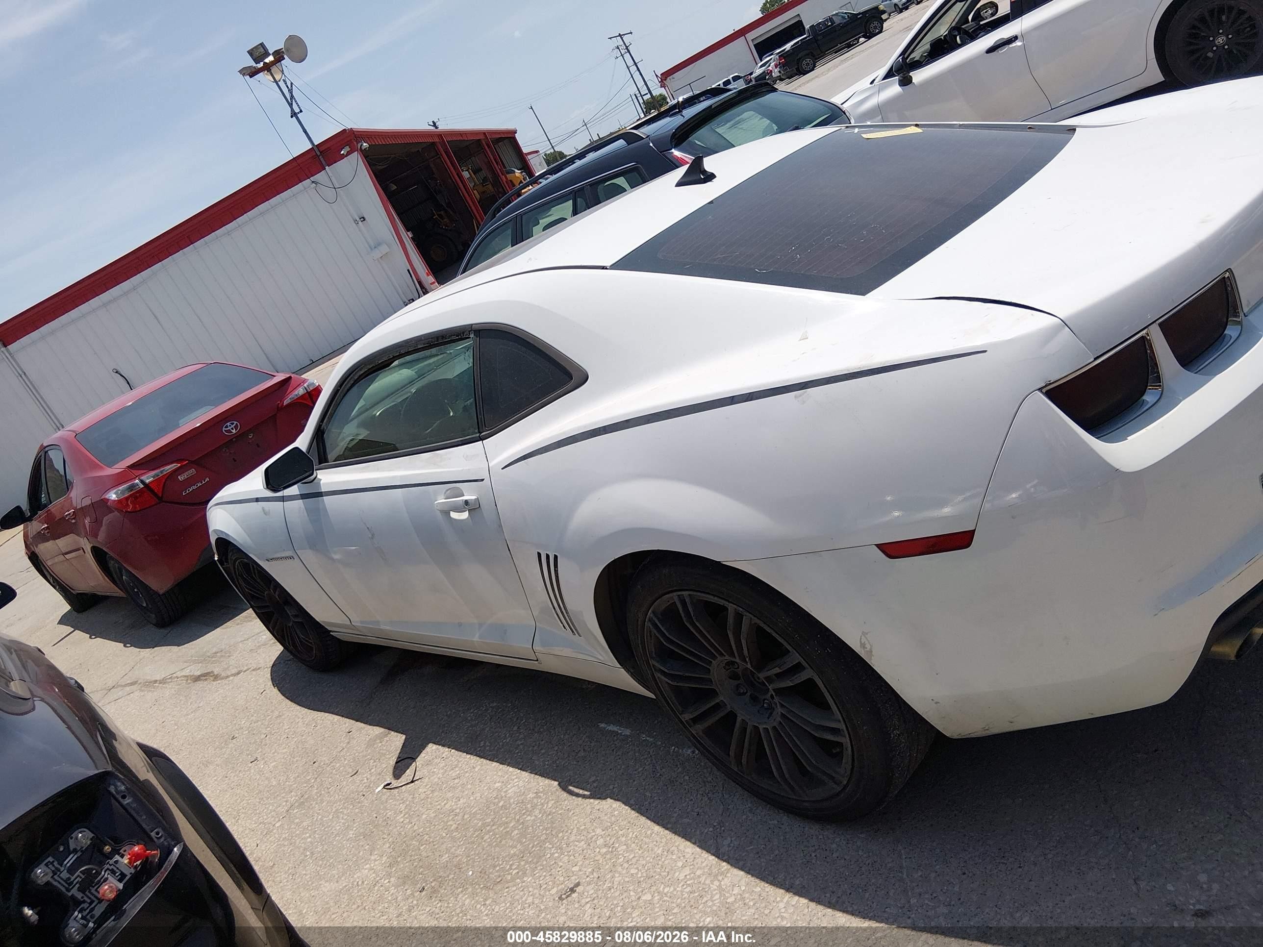 2011 Chevrolet Camaro 1lt White vin: 2G1FB1ED6B9194072