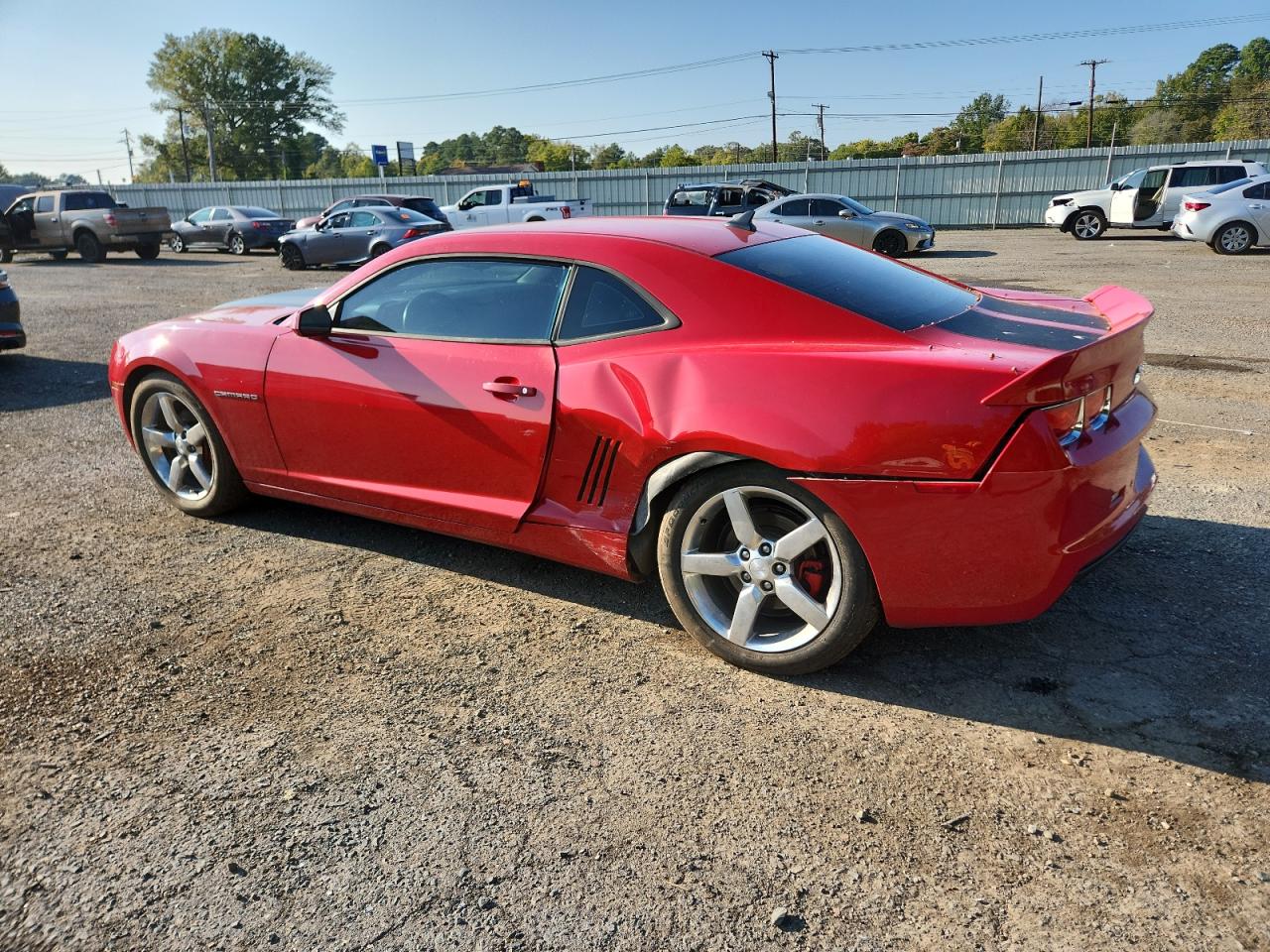 2011 Chevrolet Camaro Lt Red vin: 2G1FB1ED8B9157475