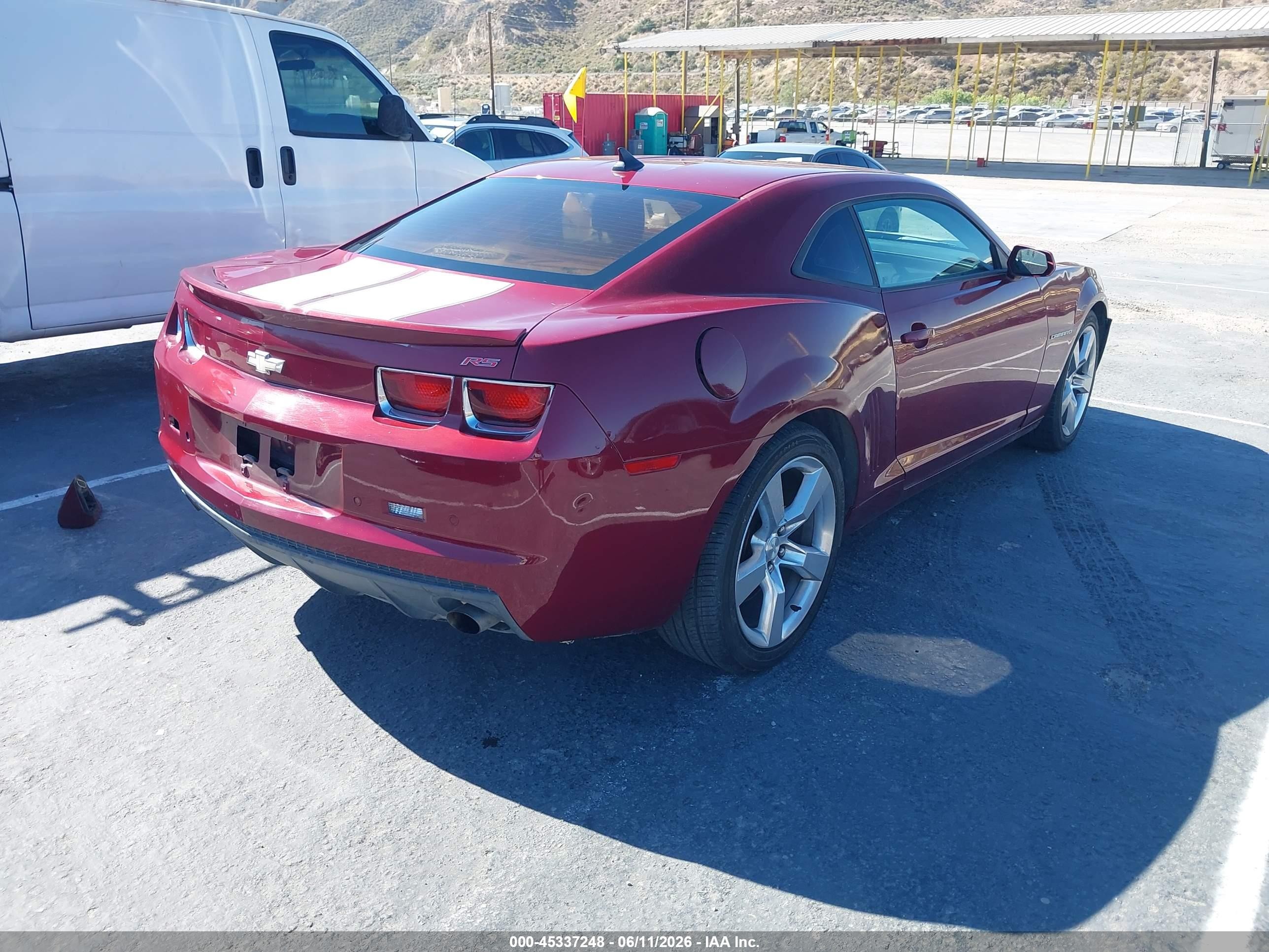 2011 Chevrolet Camaro 1lt Red vin: 2G1FB1ED8B9179816