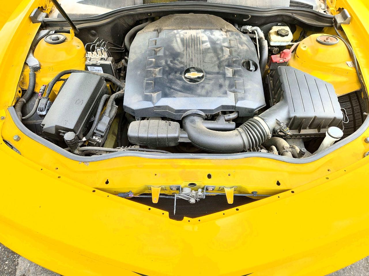 2011 Chevrolet Camaro Lt Желтый vin: 2G1FB1ED9B9209518