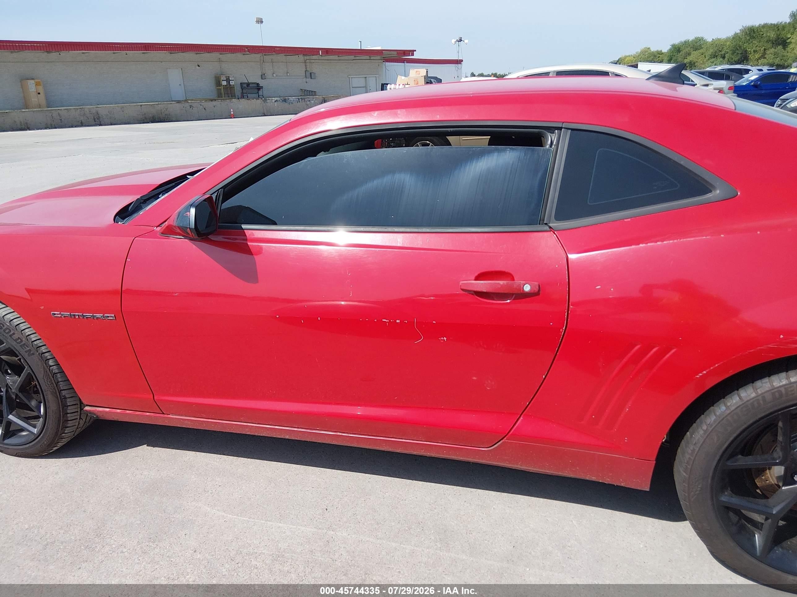 2010 Chevrolet Camaro 1lt Красный vin: 2G1FB1EV0A9174262
