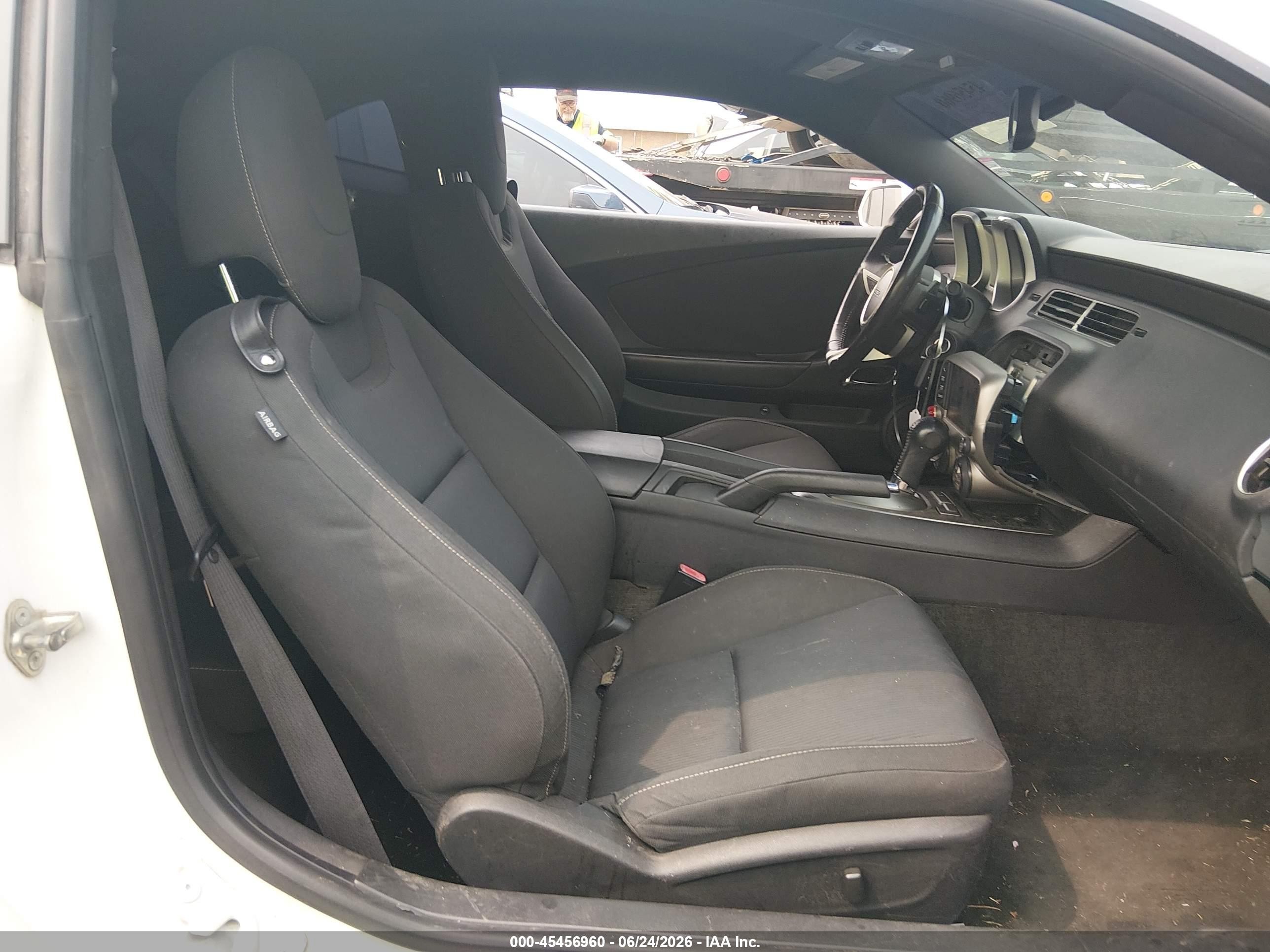 2010 Chevrolet Camaro 1lt White vin: 2G1FB1EV2A9221145