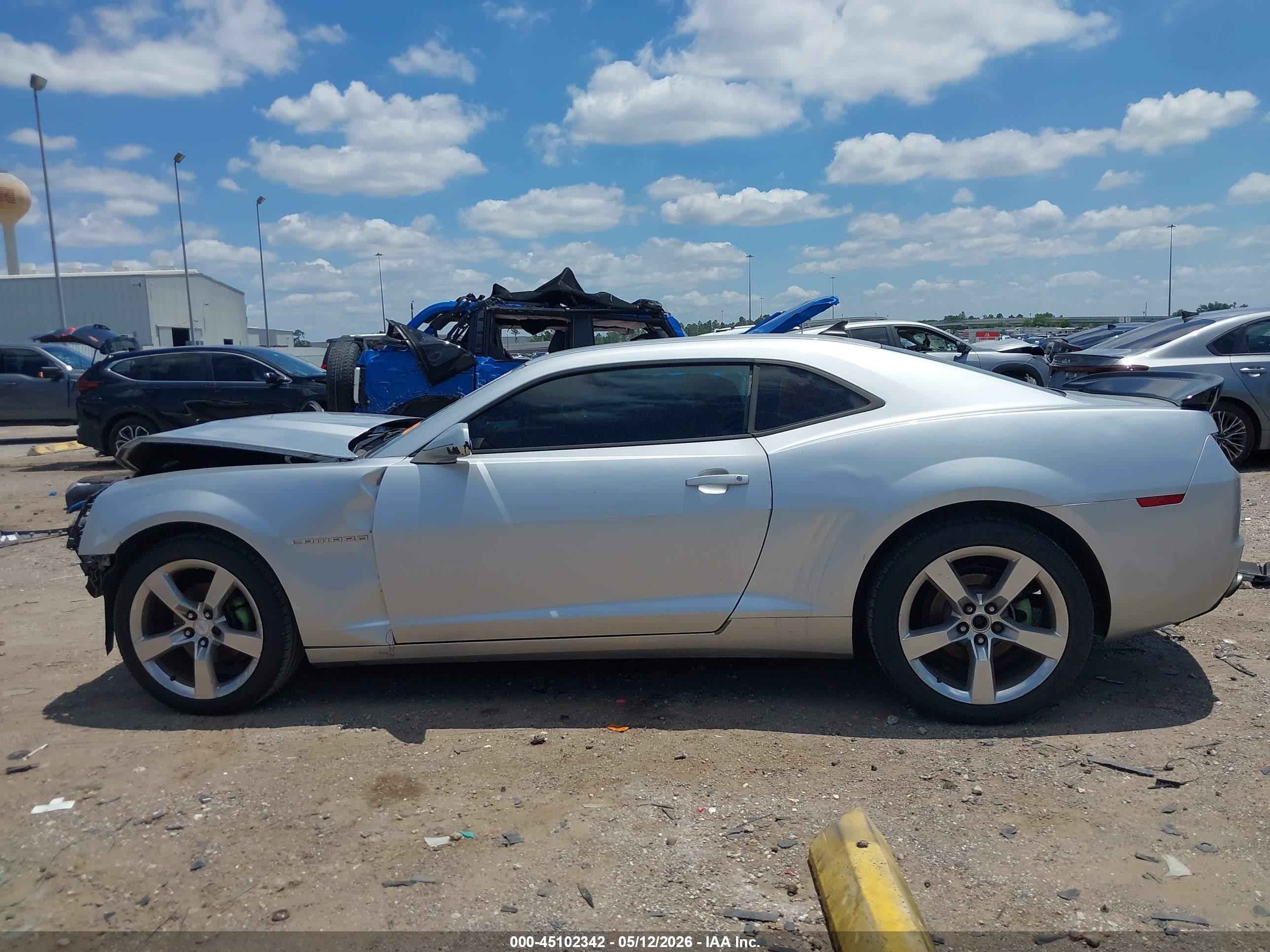 2010 Chevrolet Camaro 1lt Silver vin: 2G1FB1EV3A9156404
