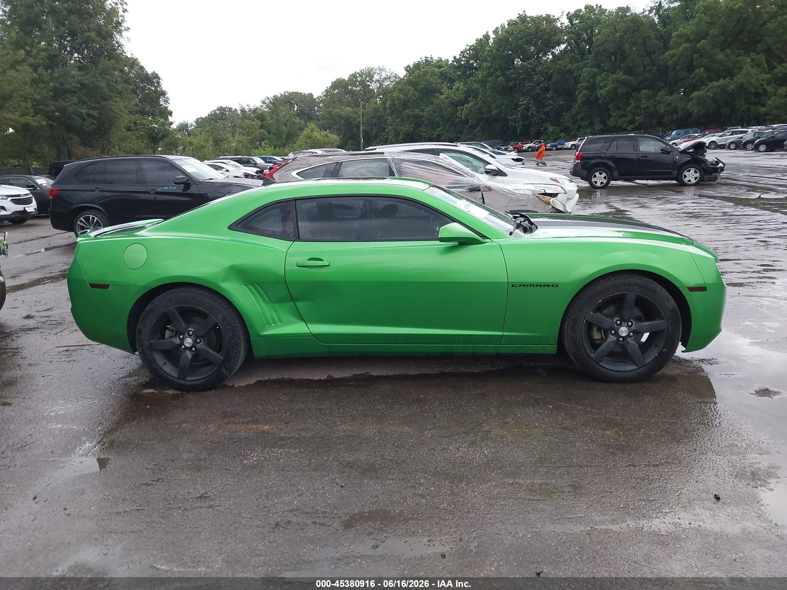 2010 Chevrolet Camaro 1lt Green vin: 2G1FB1EV5A9200189