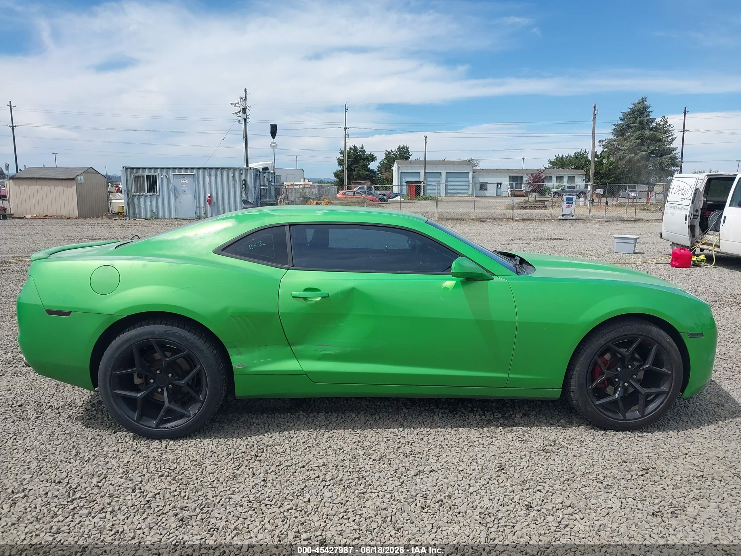 2010 Chevrolet Camaro 1lt Green vin: 2G1FB1EVXA9197192