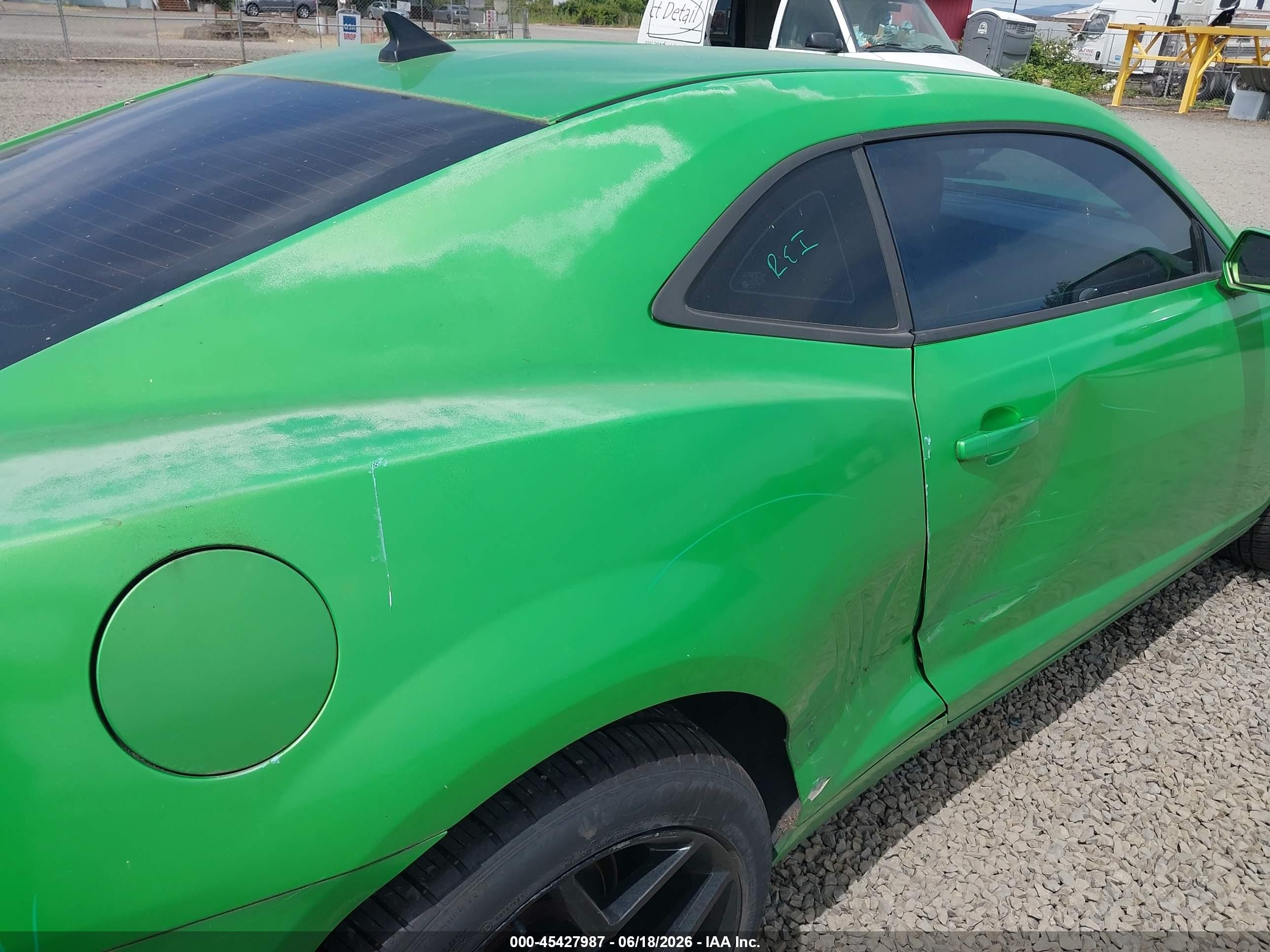 2010 Chevrolet Camaro 1lt Green vin: 2G1FB1EVXA9197192
