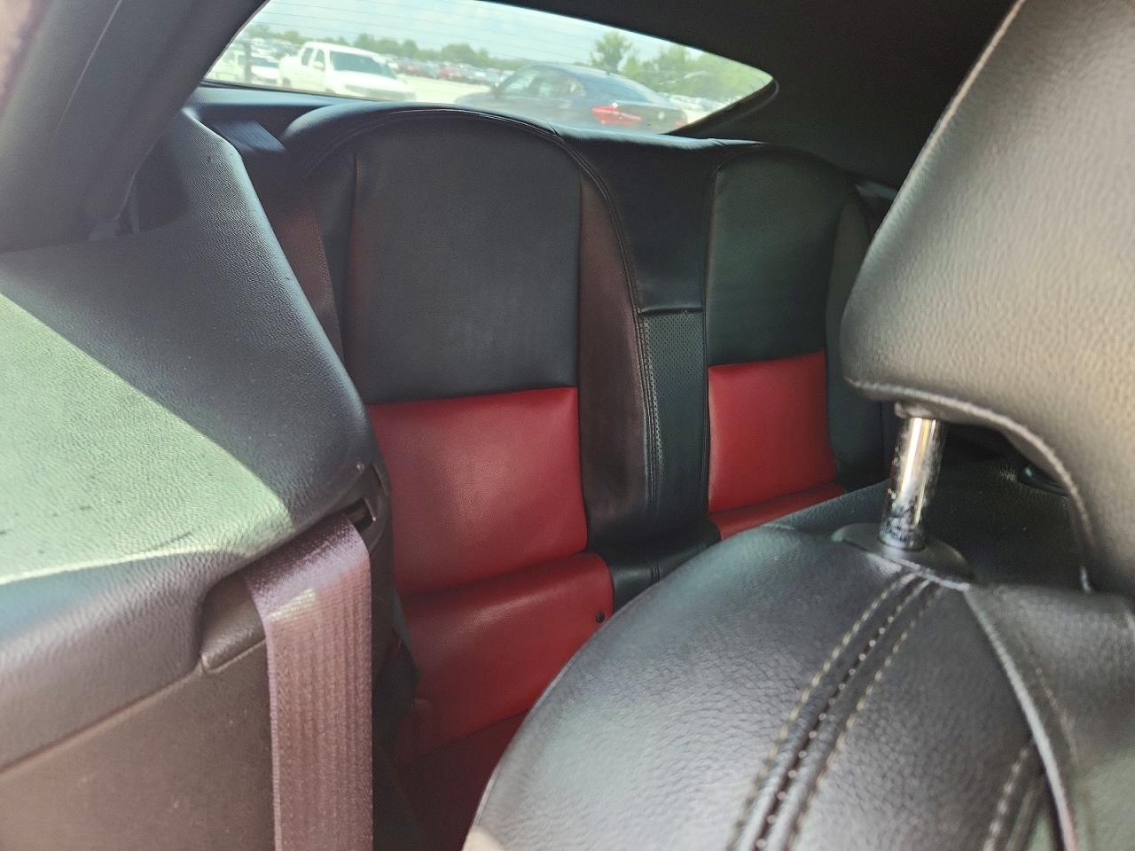2012 Chevrolet Camaro Lt Red vin: 2G1FB3D30C9180609