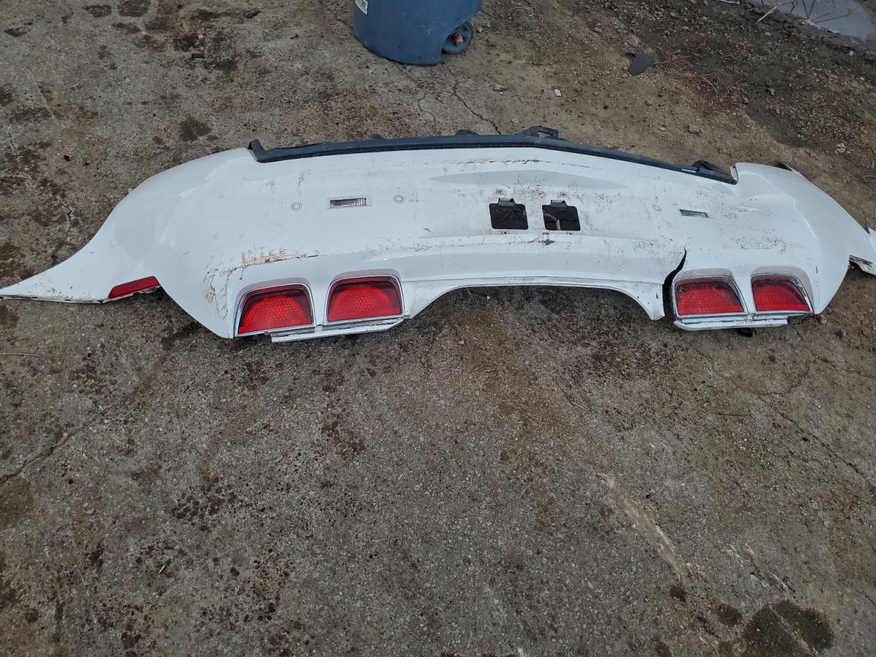 2012 Chevrolet Camaro Lt White vin: 2G1FB3D3XC9206987