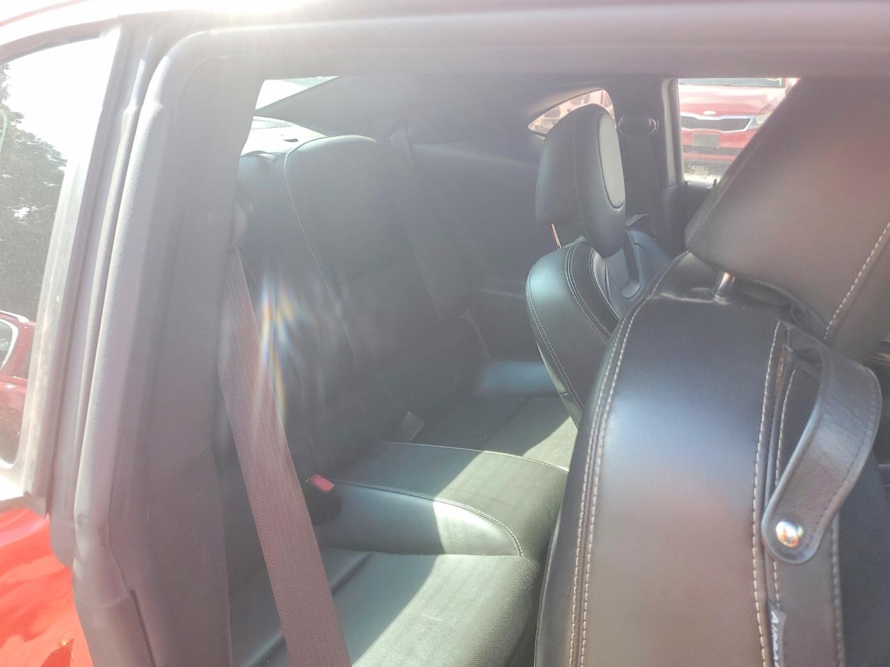 2013 Chevrolet Camaro Lt Red vin: 2G1FC1E36D9171611