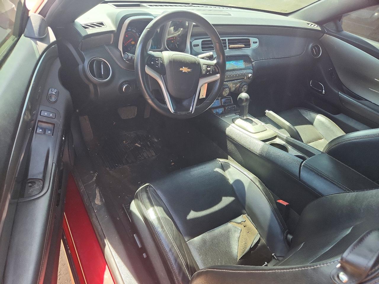 2012 Chevrolet Camaro Red vin: 2G1FC1E39C9186568