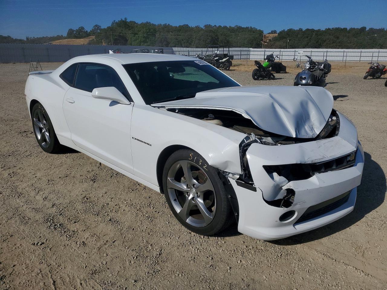 2014 Chevrolet Camaro Lt White vin: 2G1FC1E39E9201881