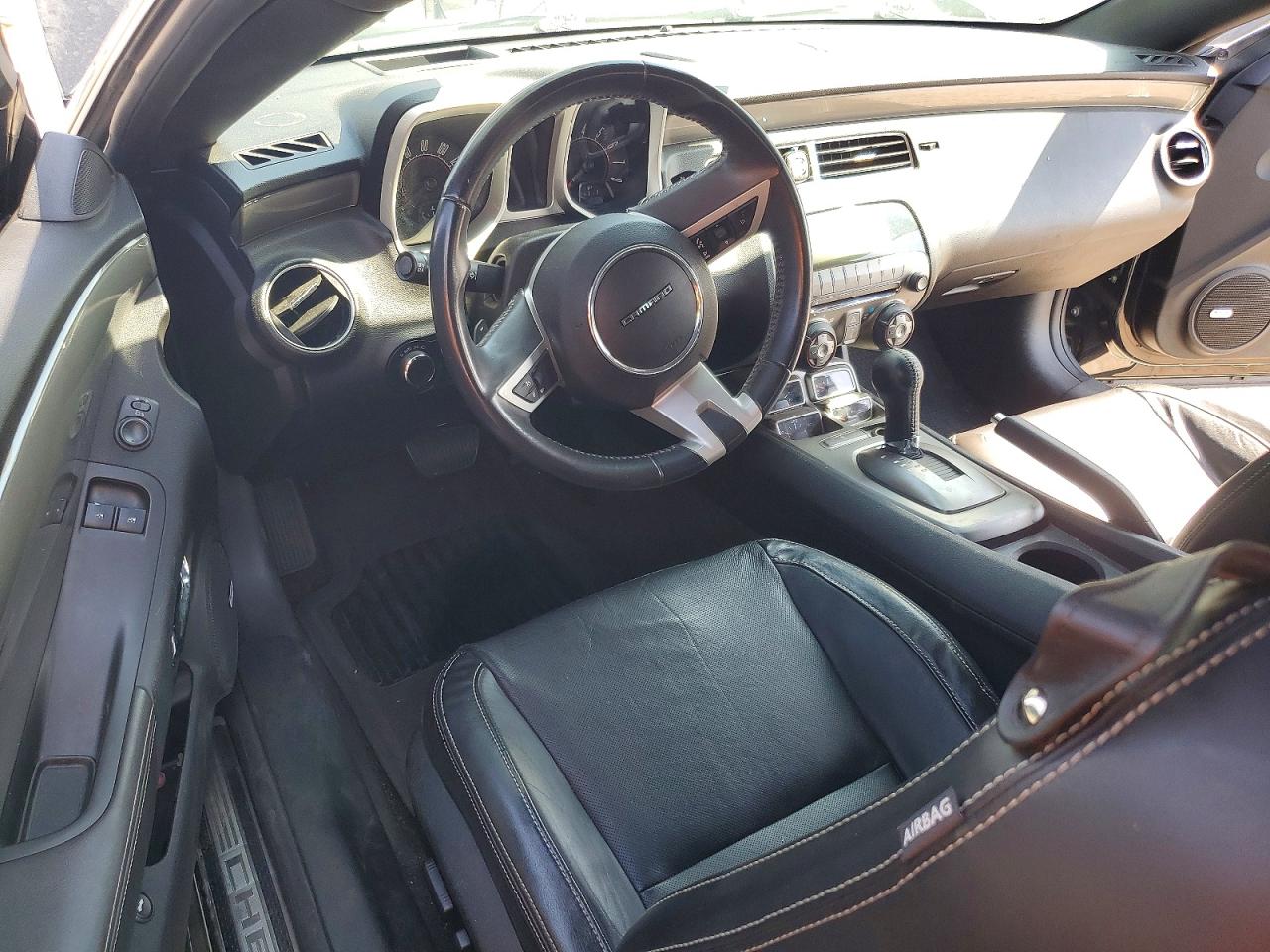2011 Chevrolet Camaro Base Black vin: 2G1FC1ED0B9100748