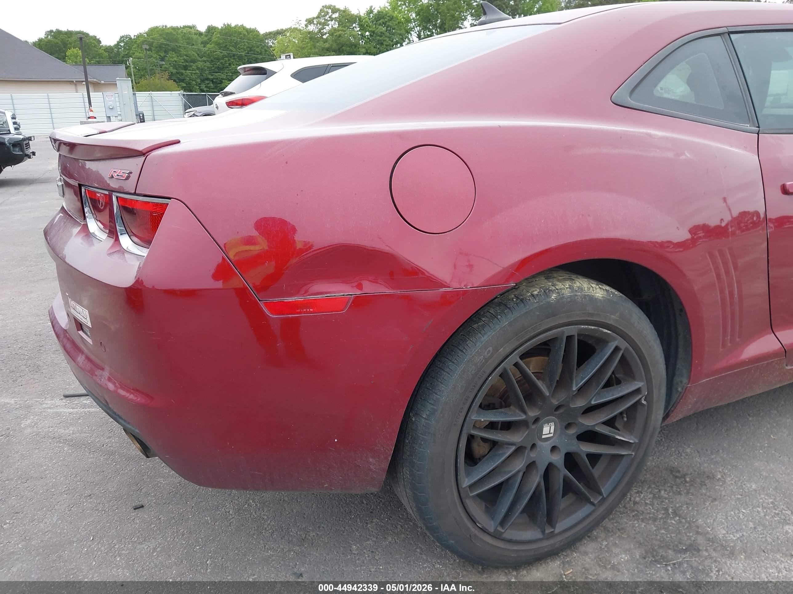 2011 Chevrolet Camaro 2lt Red vin: 2G1FC1ED0B9112642