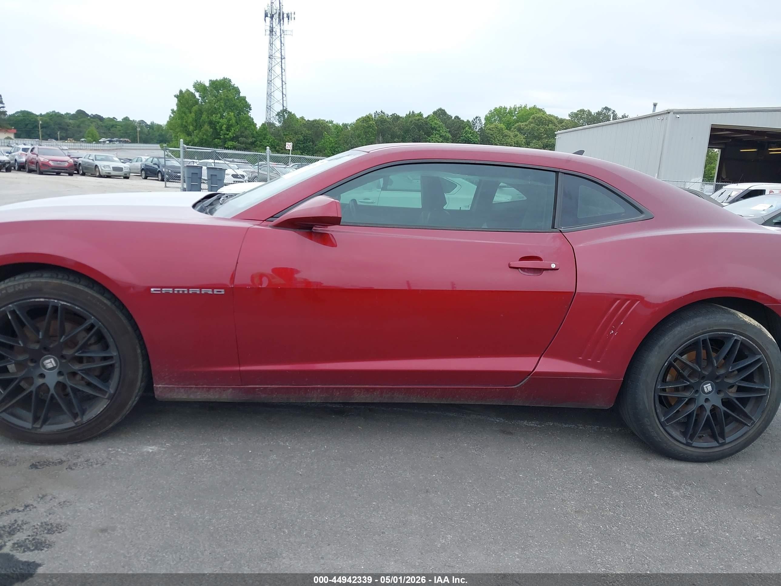 2011 Chevrolet Camaro 2lt Red vin: 2G1FC1ED0B9112642