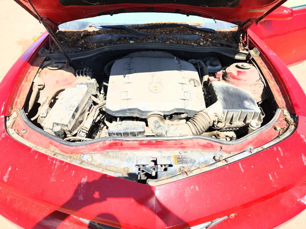 2011 Chevrolet Camaro Lt Red vin: 2G1FC1ED0B9148587