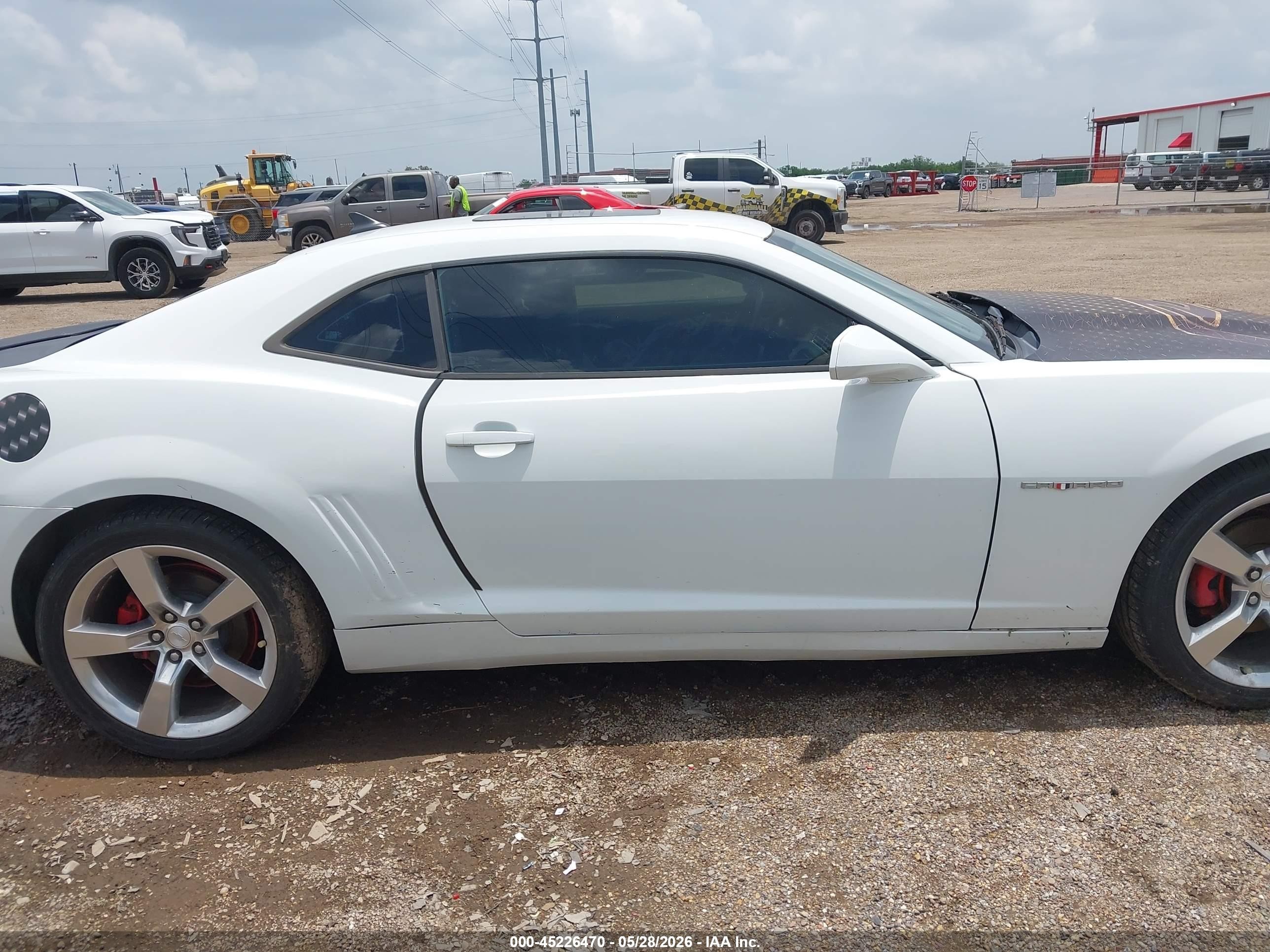 2011 Chevrolet Camaro 2lt White vin: 2G1FC1ED0B9158195