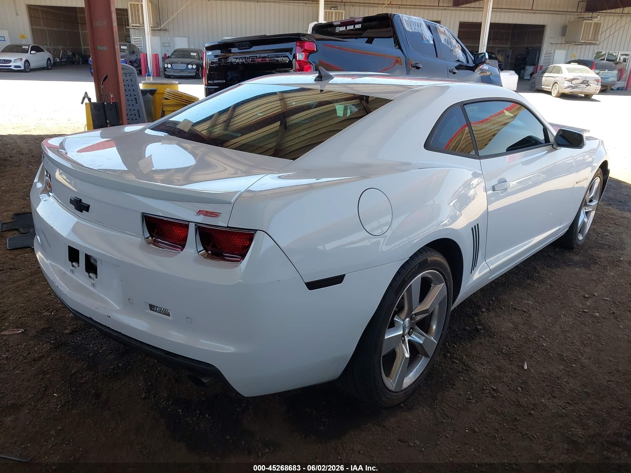 2011 Chevrolet Camaro 2lt White vin: 2G1FC1ED2B9101657