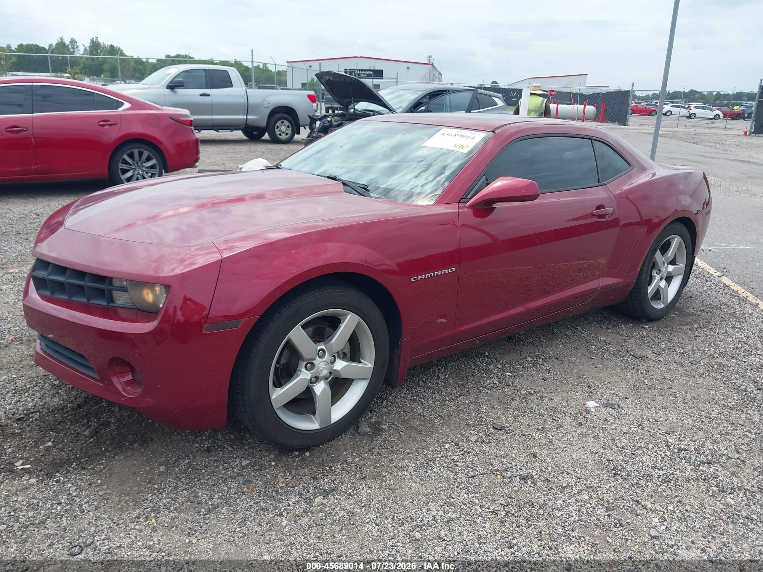 2011 Chevrolet Camaro 2lt Red vin: 2G1FC1ED2B9146873