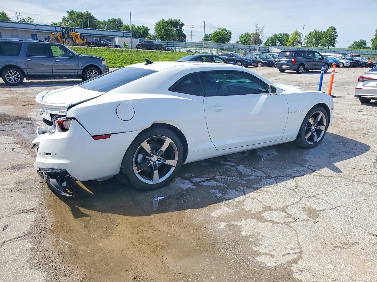 2011 Chevrolet Camaro Lt White vin: 2G1FC1ED4B9155638