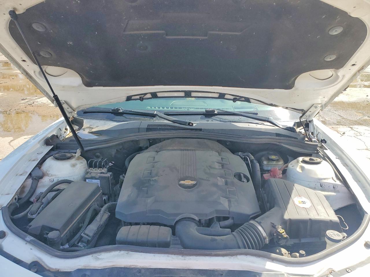 2011 Chevrolet Camaro Lt White vin: 2G1FC1ED4B9155638
