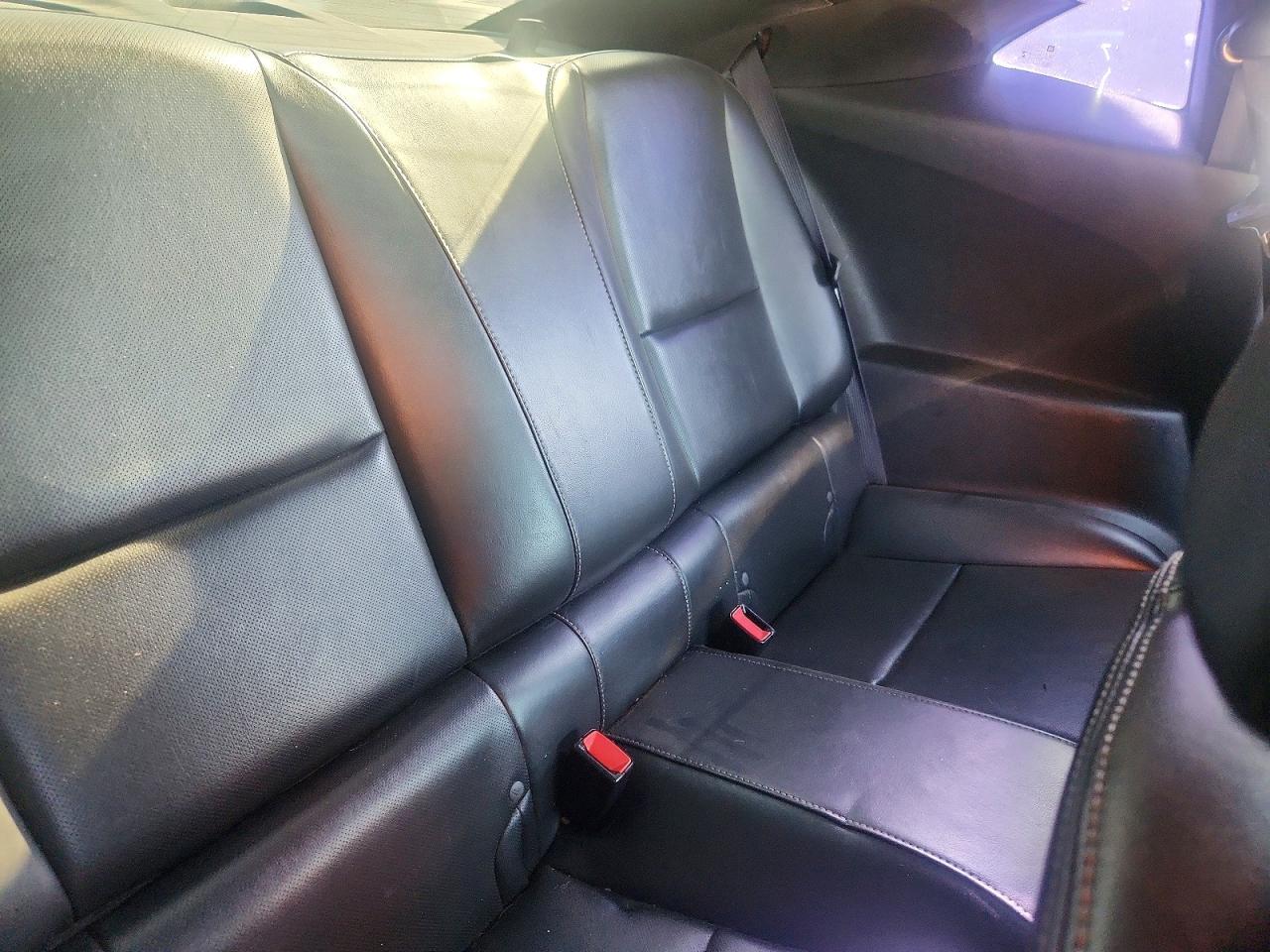 2011 Chevrolet Camaro Lt White vin: 2G1FC1ED9B9198520