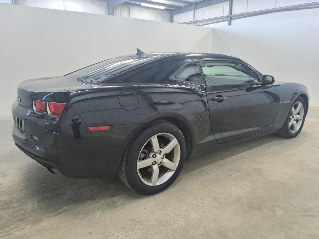 2011 Chevrolet Camaro Lt Black vin: 2G1FC1ED9B9207488