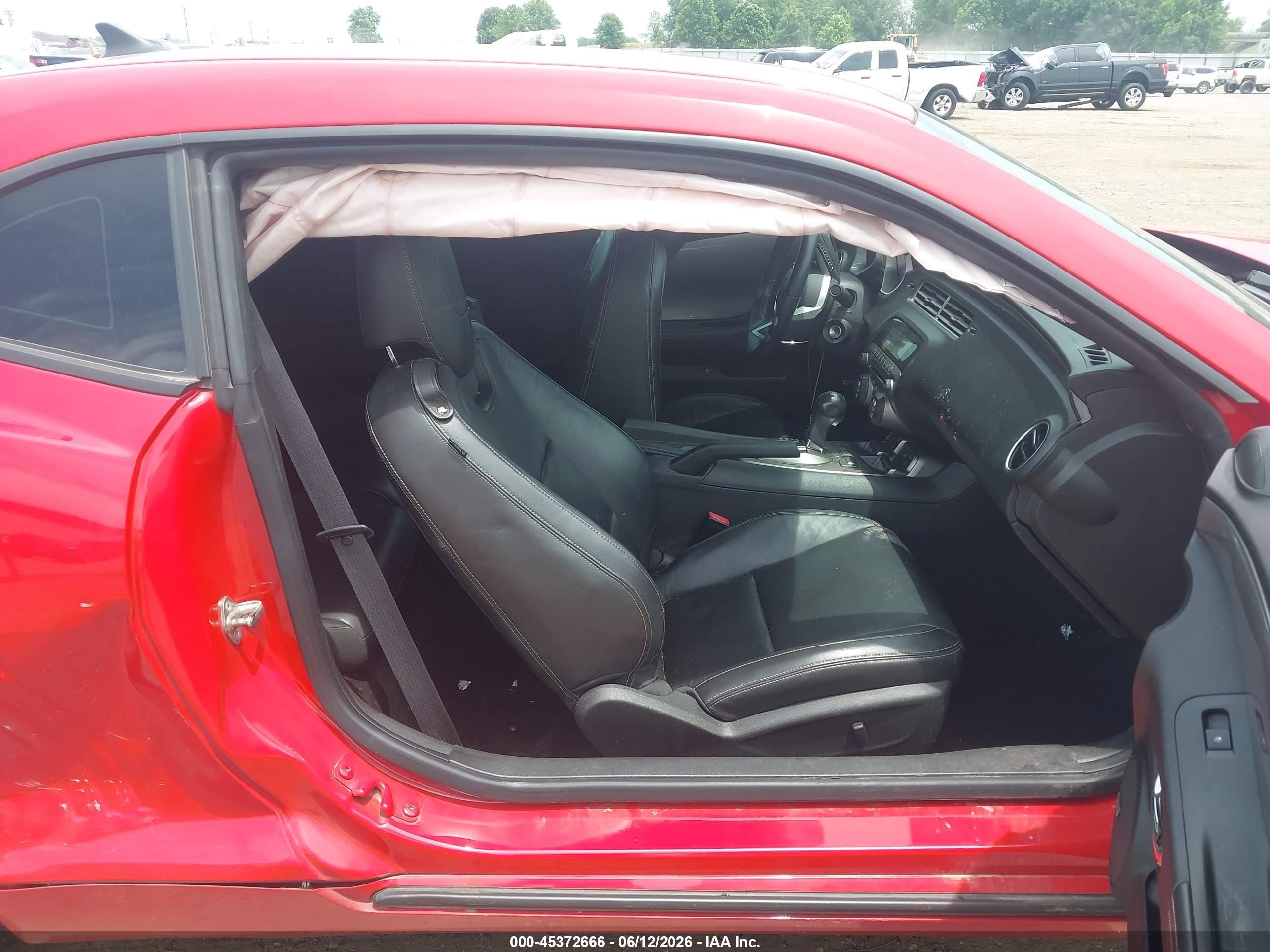 2010 Chevrolet Camaro 2lt Red vin: 2G1FC1EV0A9181645