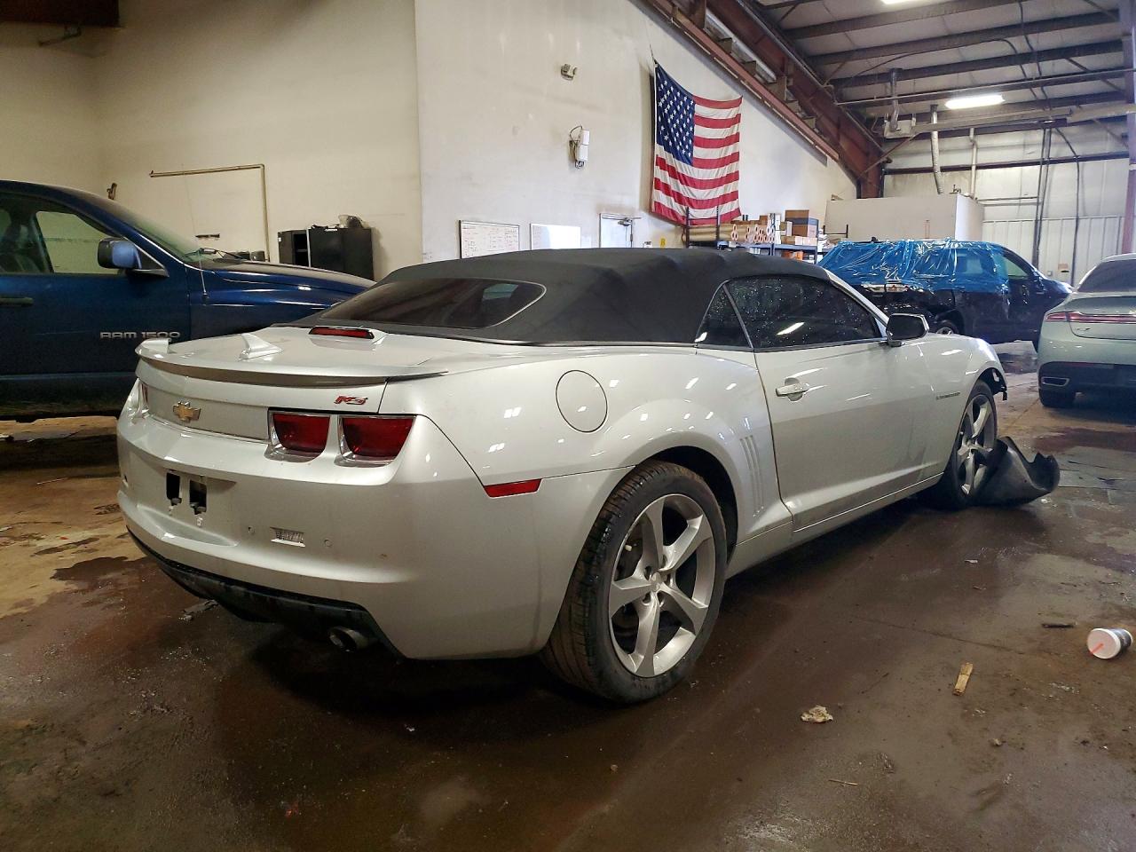 2013 Chevrolet Camaro Lt Серебряный vin: 2G1FC3D31D9247068