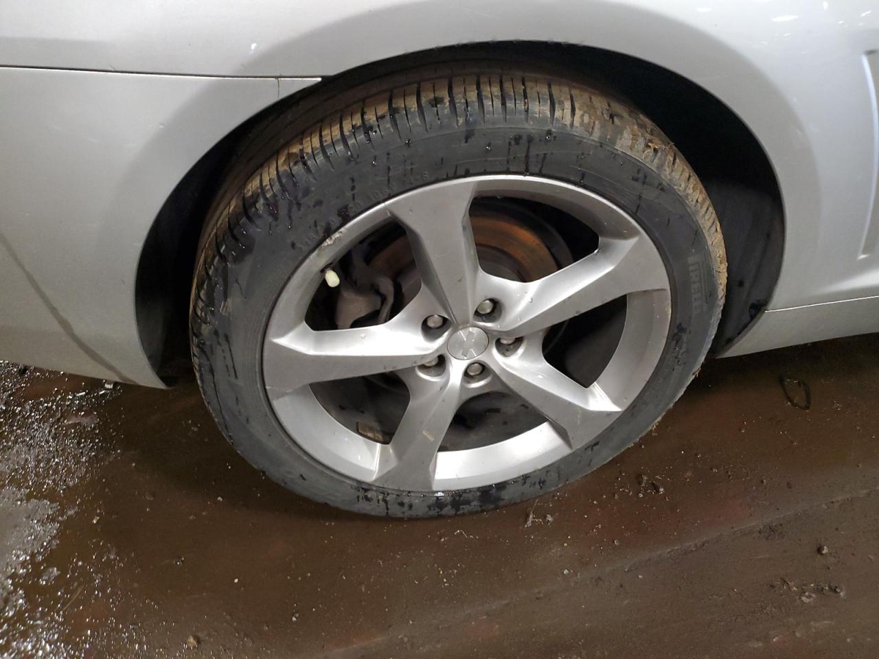 2013 Chevrolet Camaro Lt Серебряный vin: 2G1FC3D31D9247068 Damage: Right Rear Wheel, Curb Rash, 1/2 To 1 Inch