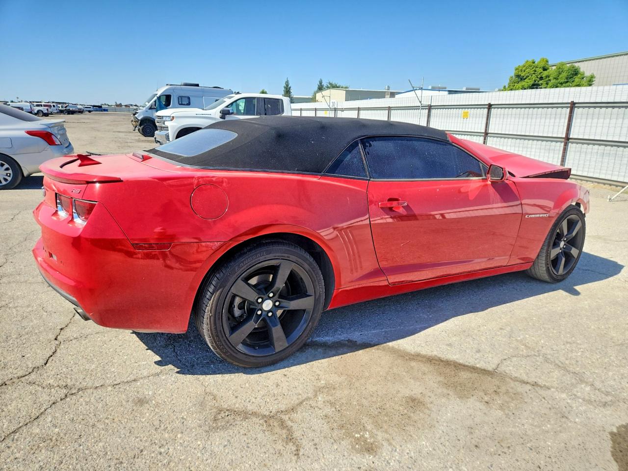 2012 Chevrolet Camaro Lt Red vin: 2G1FC3D33C9104038