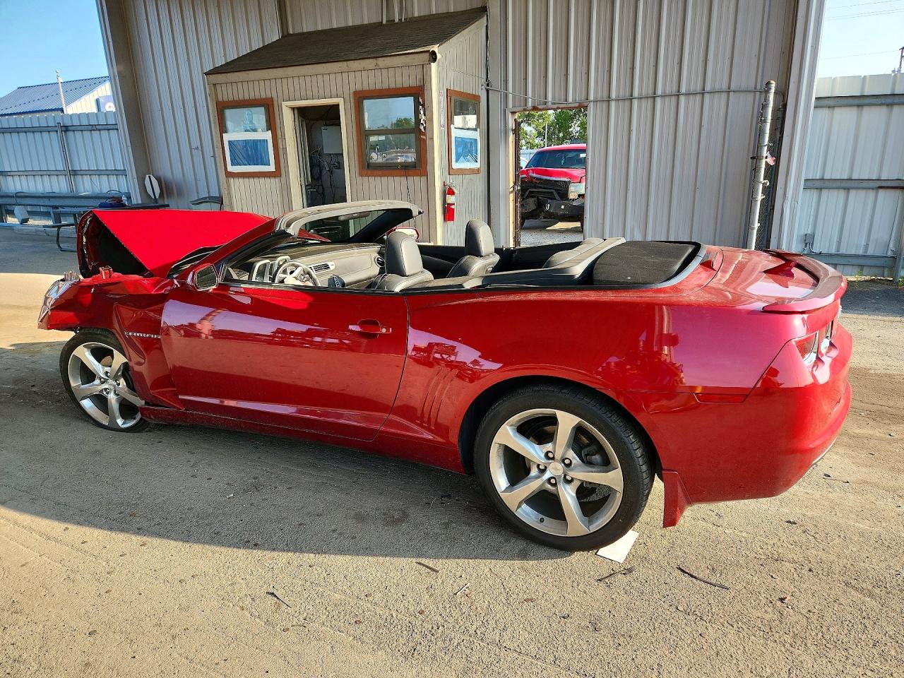 2013 Chevrolet Camaro Lt Red vin: 2G1FC3D39D9113246