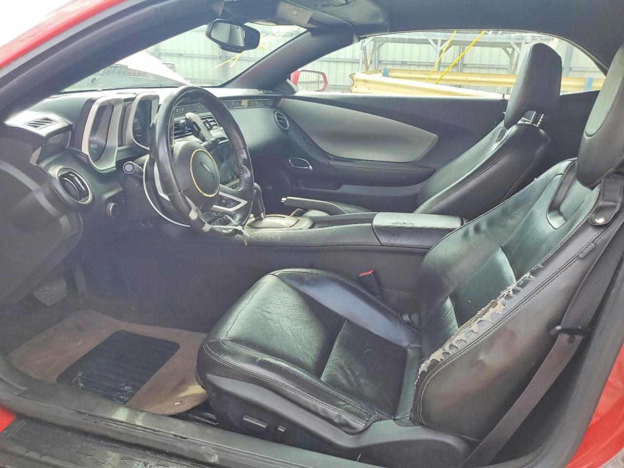 2011 Chevrolet Camaro Lt Red vin: 2G1FC3DD0B9191341