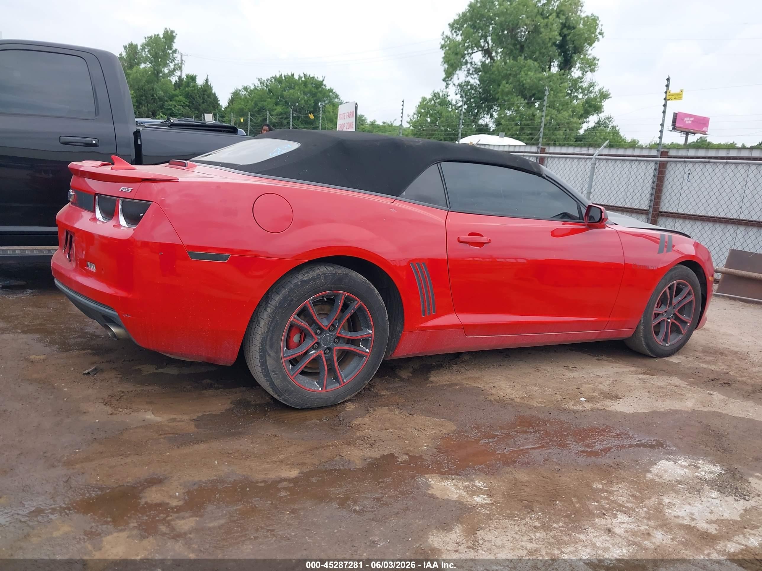 2011 Chevrolet Camaro 2lt Red vin: 2G1FC3DD1B9211287