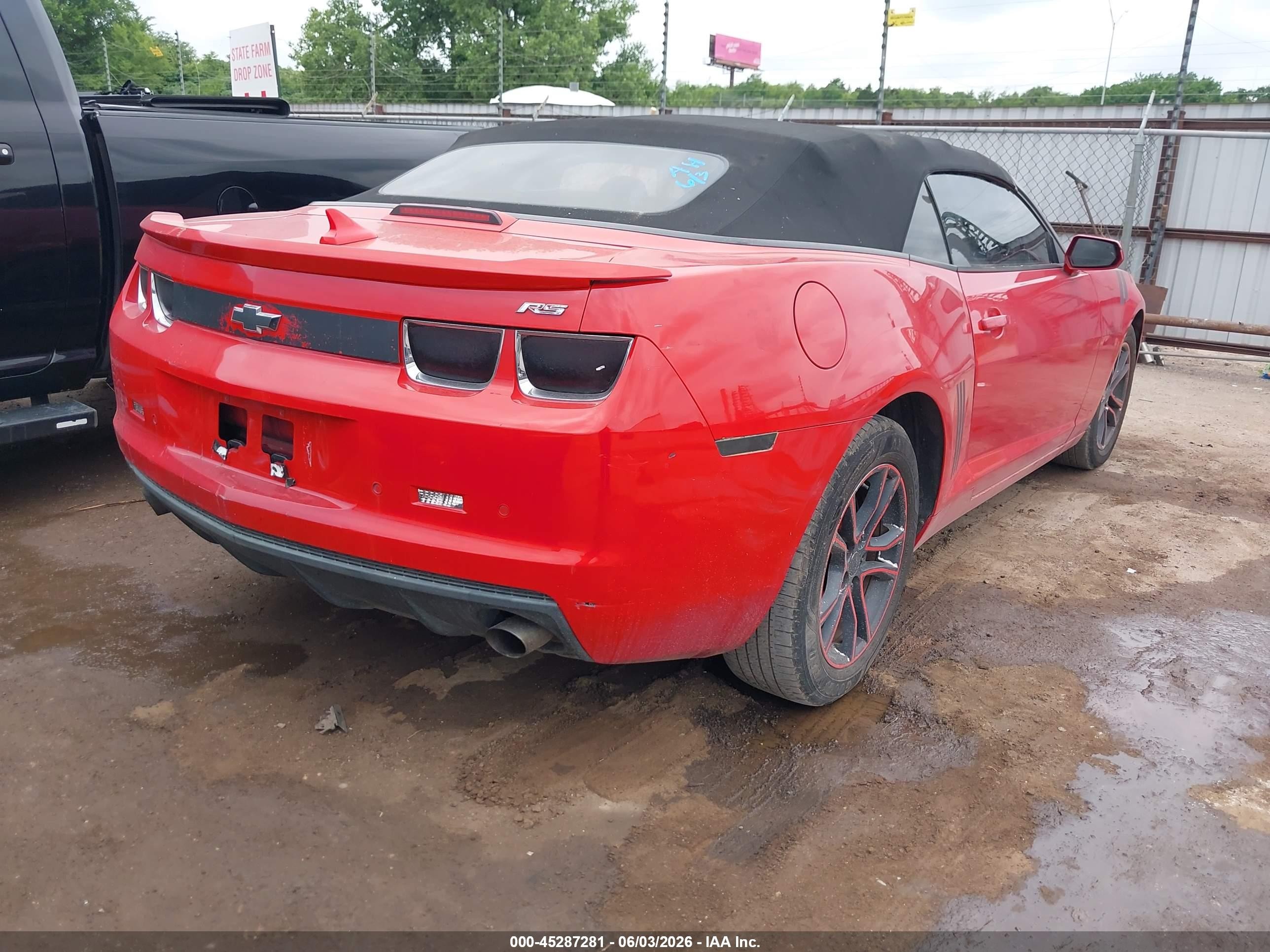 2011 Chevrolet Camaro 2lt Red vin: 2G1FC3DD1B9211287