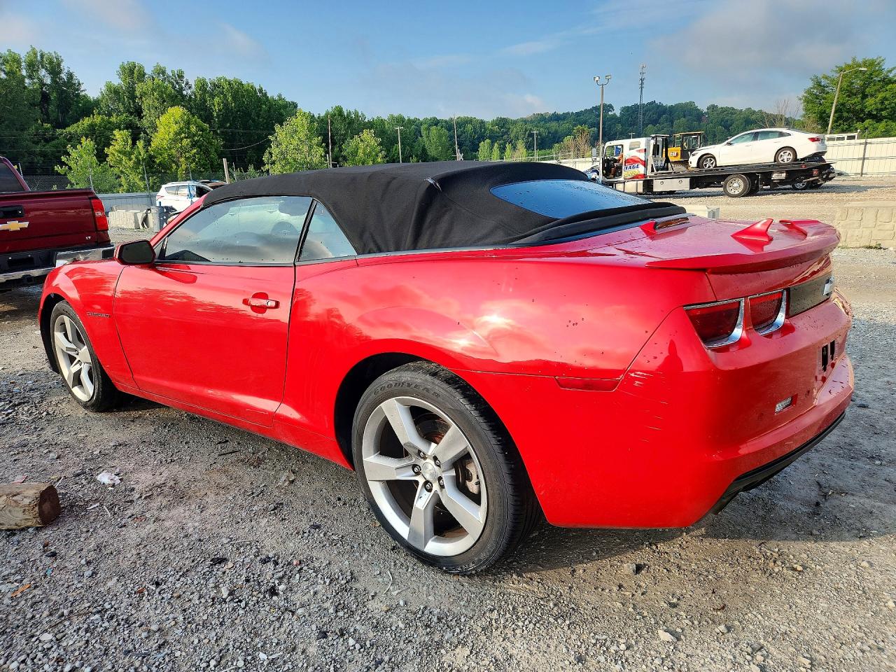 2011 Chevrolet Camaro Lt Красный vin: 2G1FC3DD6B9208398