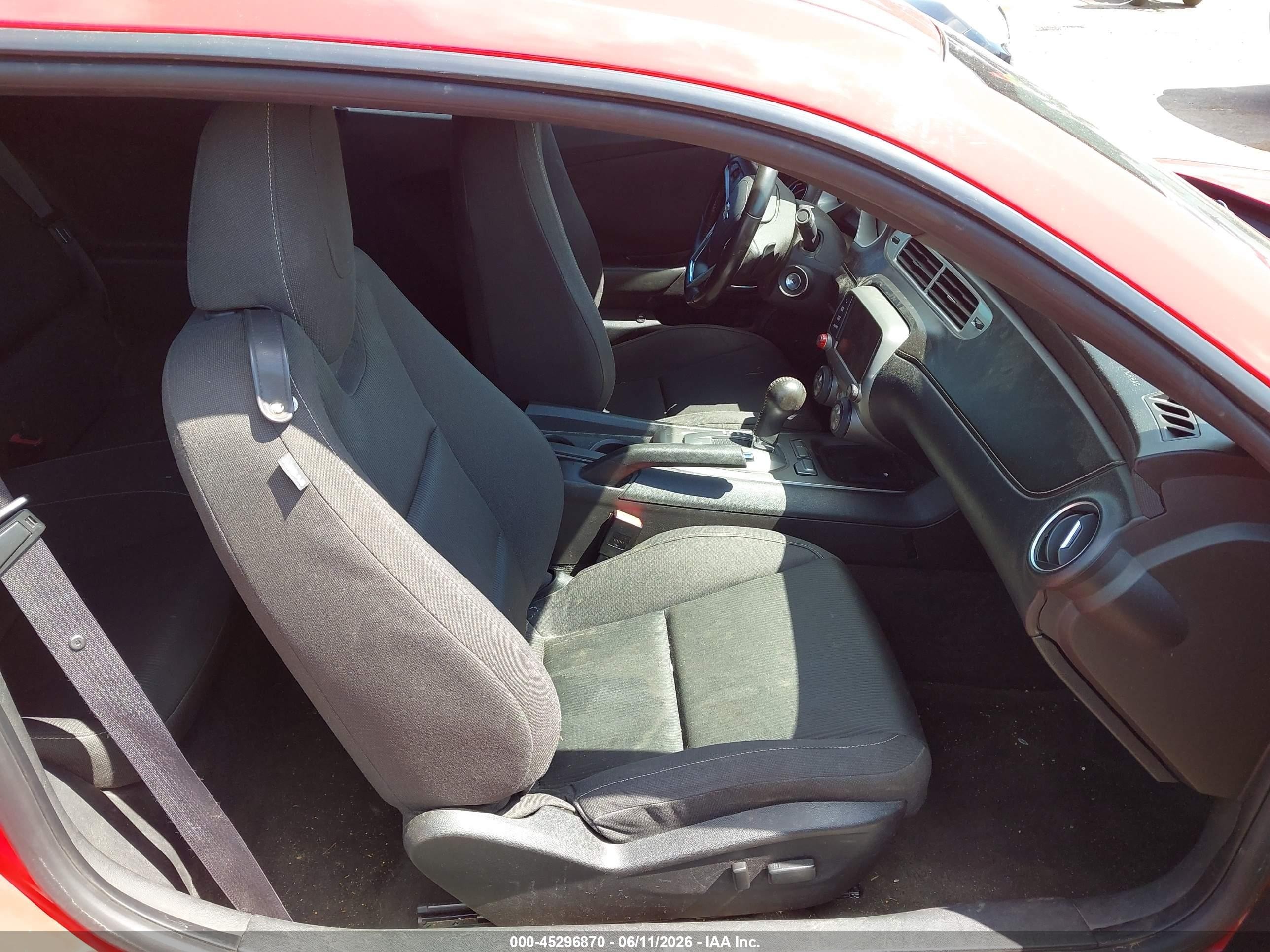 2015 Chevrolet Camaro 1lt Red vin: 2G1FD1E30F9304119