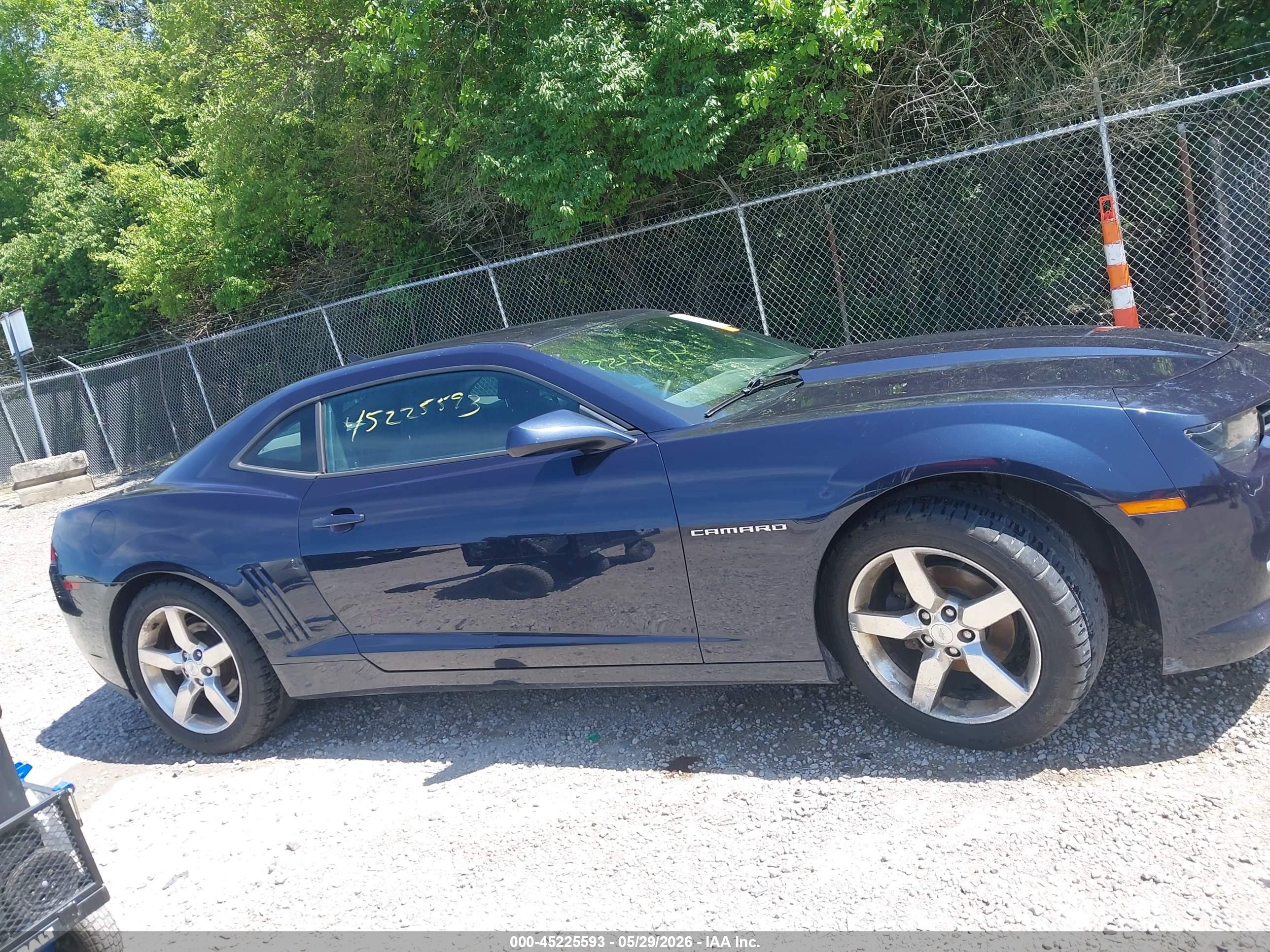 2015 Chevrolet Camaro 1lt Blue vin: 2G1FD1E31F9173556