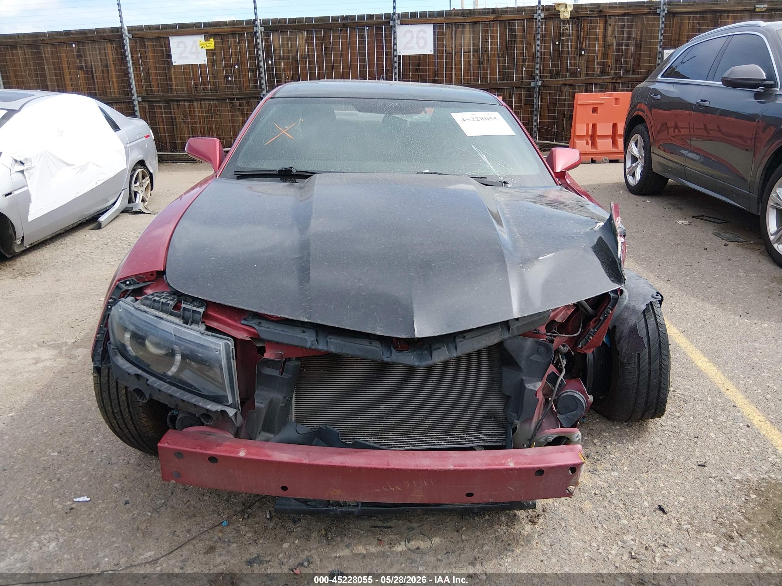 2015 Chevrolet Camaro 1lt Red vin: 2G1FD1E31F9250524