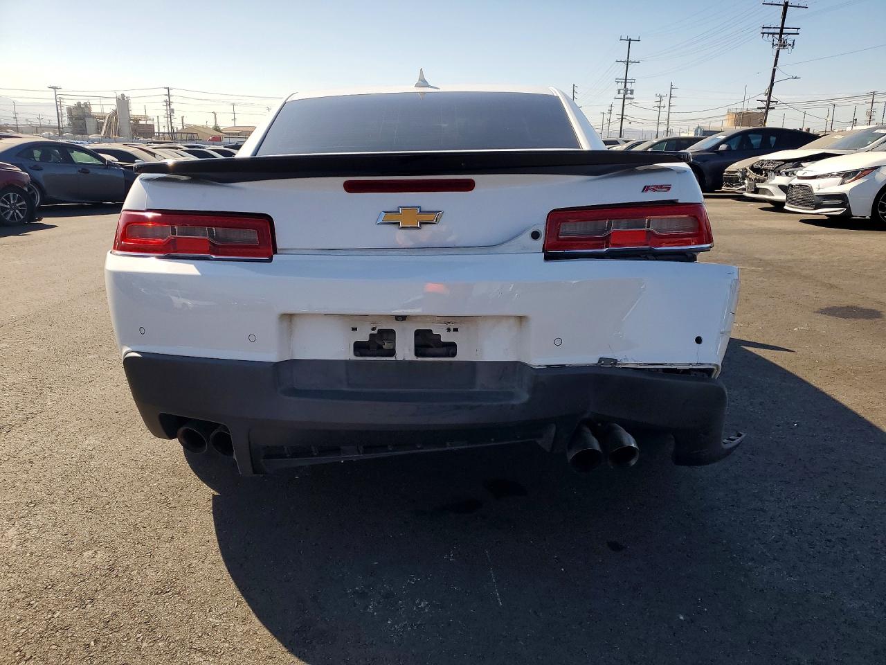 2015 Chevrolet Camaro Lt Белый vin: 2G1FD1E32F9143143