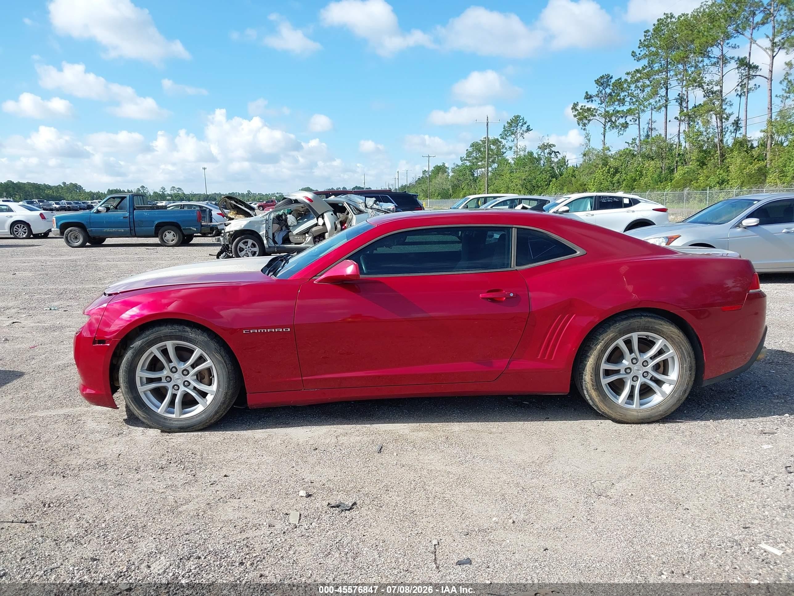 2015 Chevrolet Camaro 1lt Red vin: 2G1FD1E32F9183352