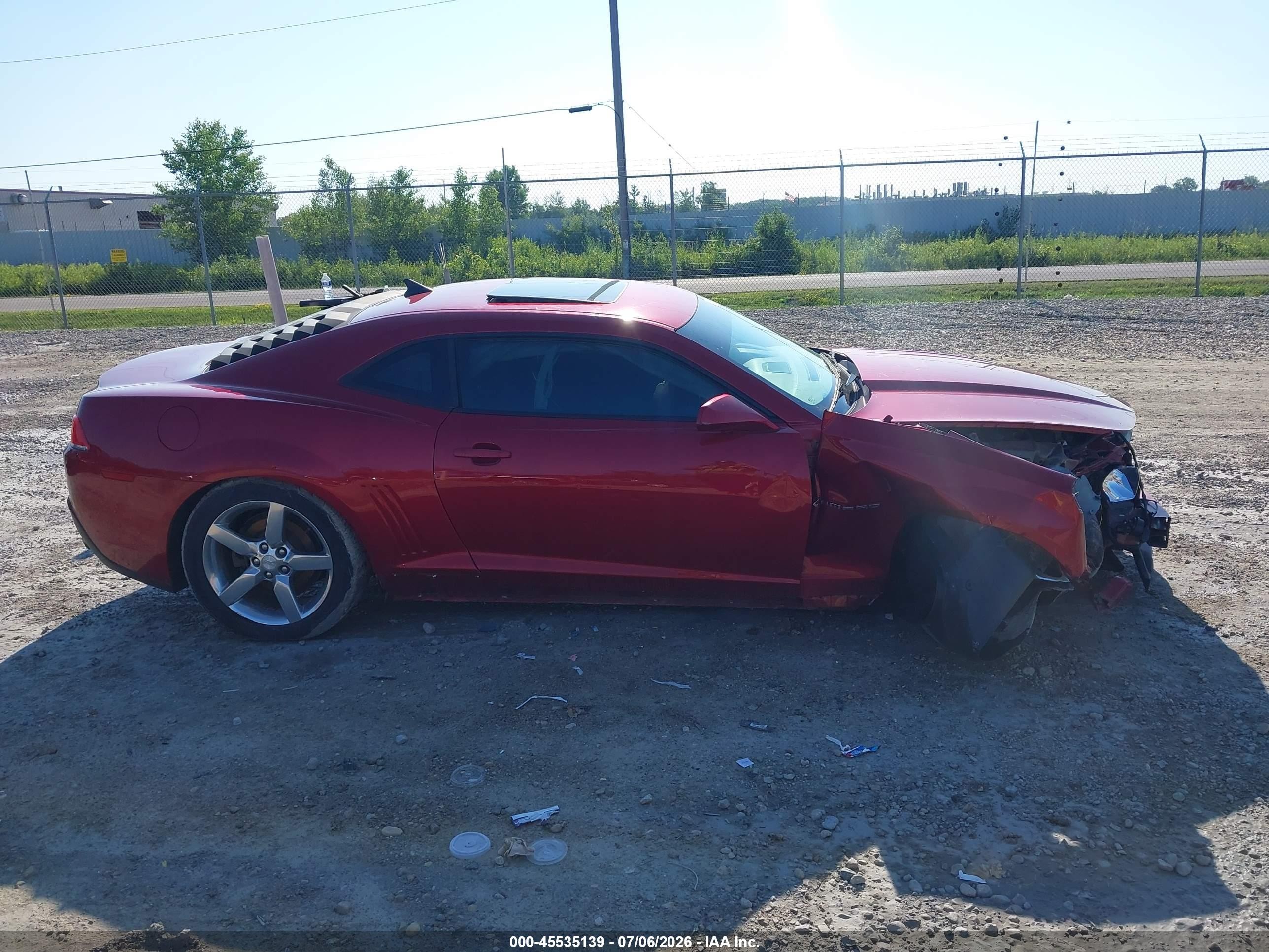 2015 Chevrolet Camaro 1lt Red vin: 2G1FD1E32F9215846