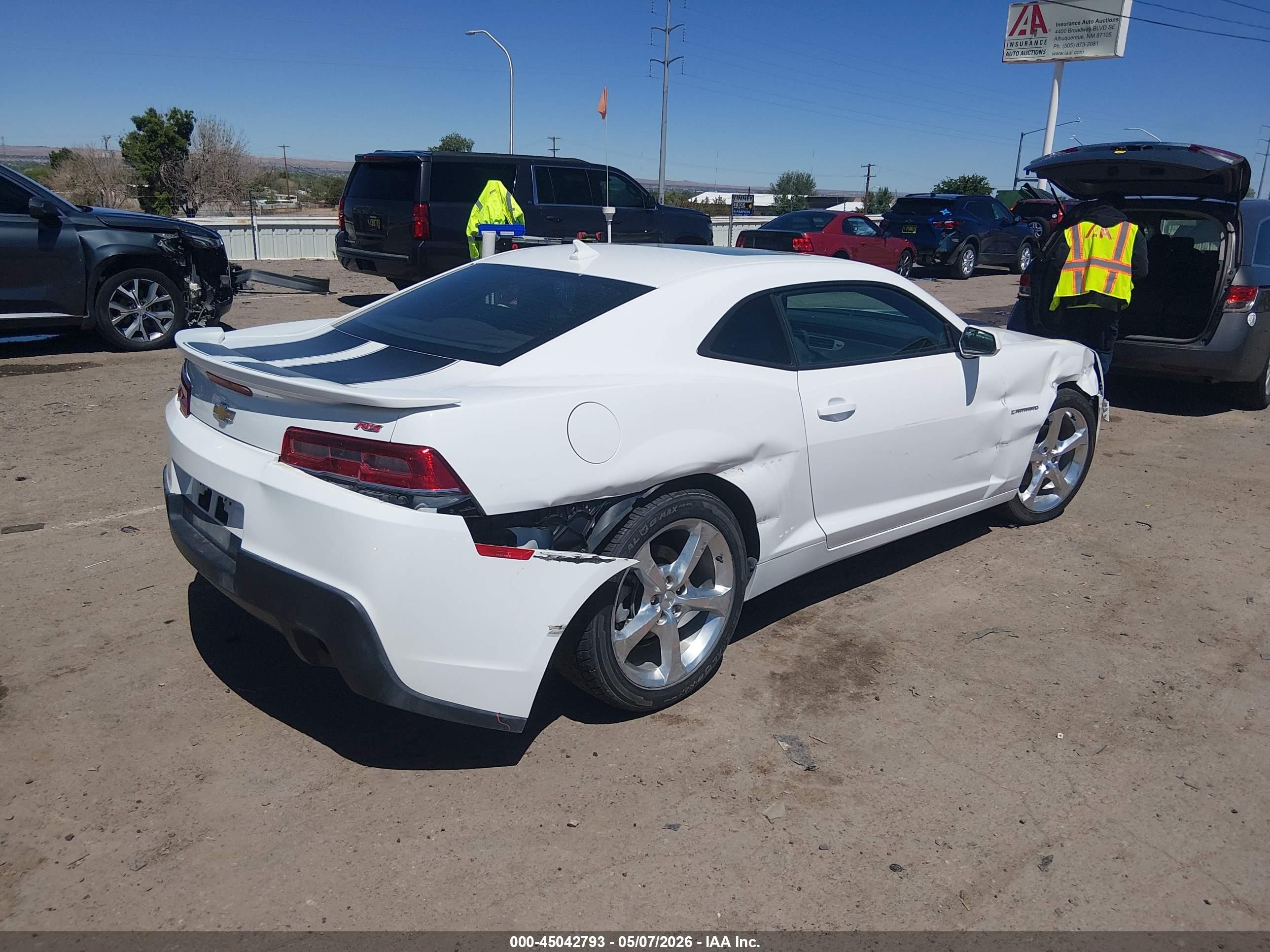 2015 Chevrolet Camaro 1lt White vin: 2G1FD1E32F9217757