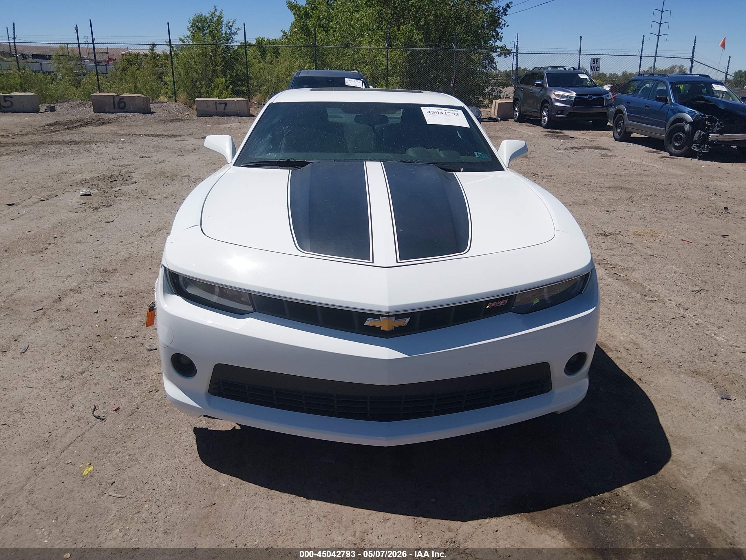 2015 Chevrolet Camaro 1lt White vin: 2G1FD1E32F9217757