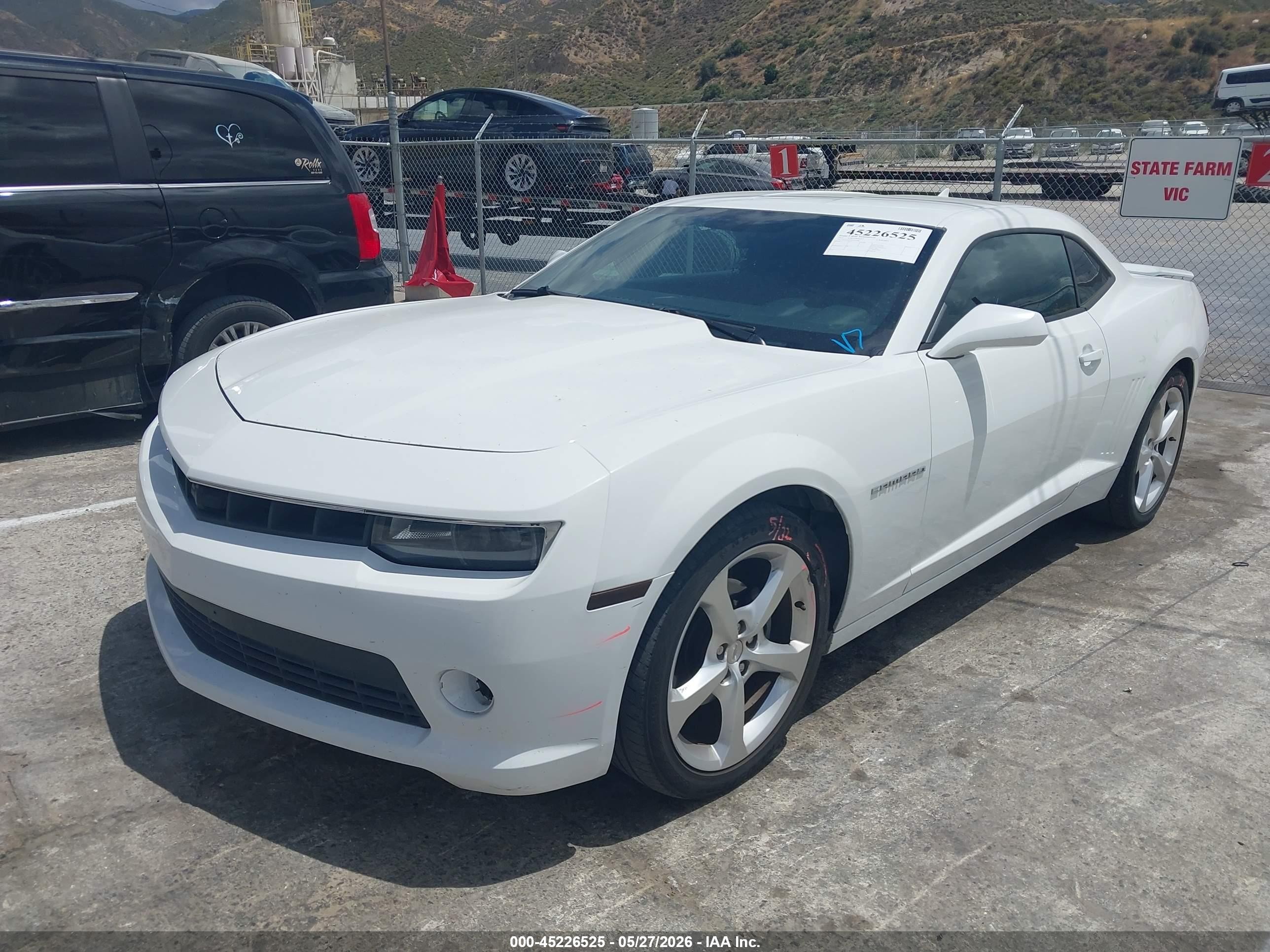 2015 Chevrolet Camaro 1lt White vin: 2G1FD1E35F9249389