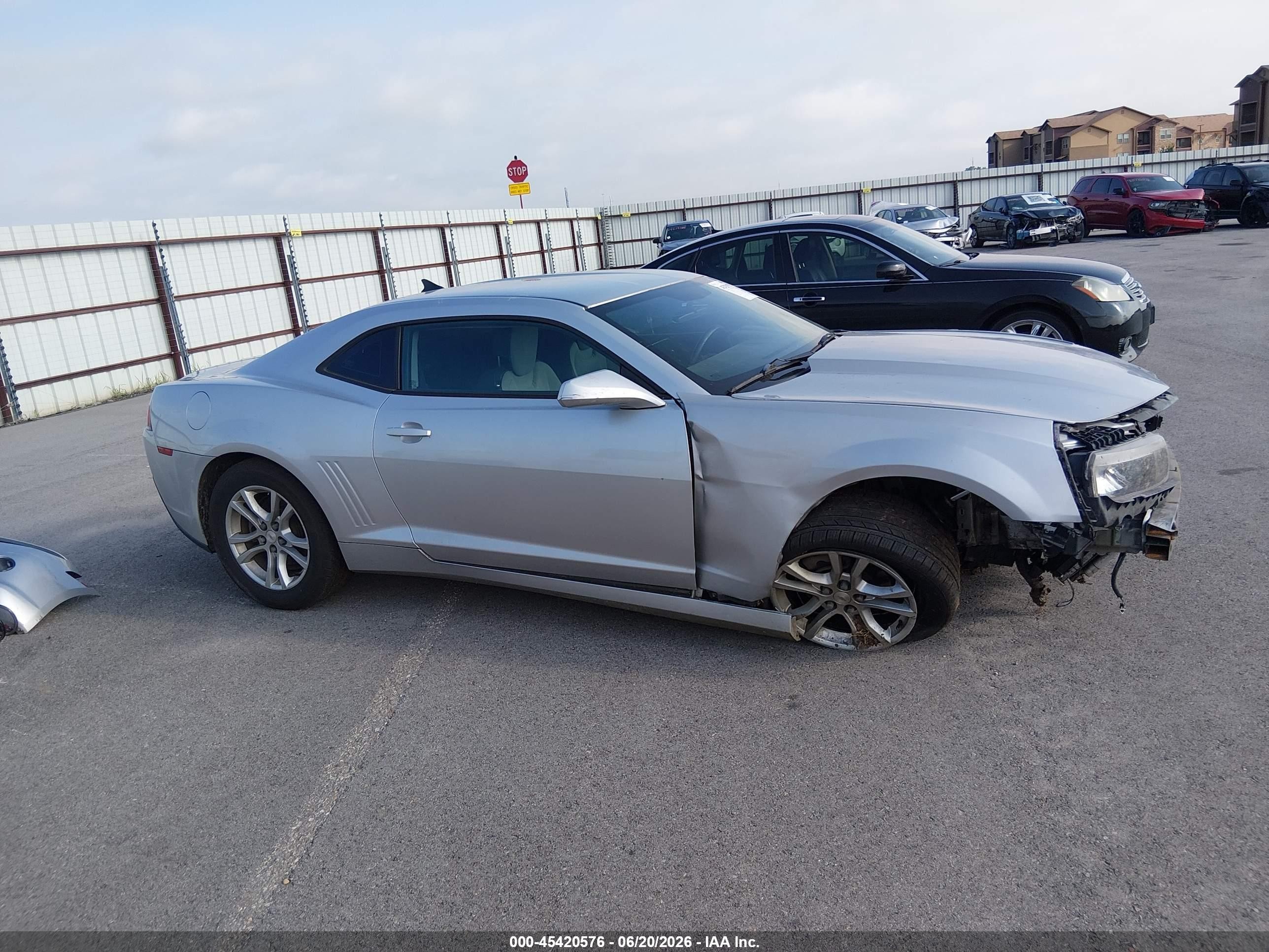 2015 Chevrolet Camaro 1lt Silver vin: 2G1FD1E36F9170099