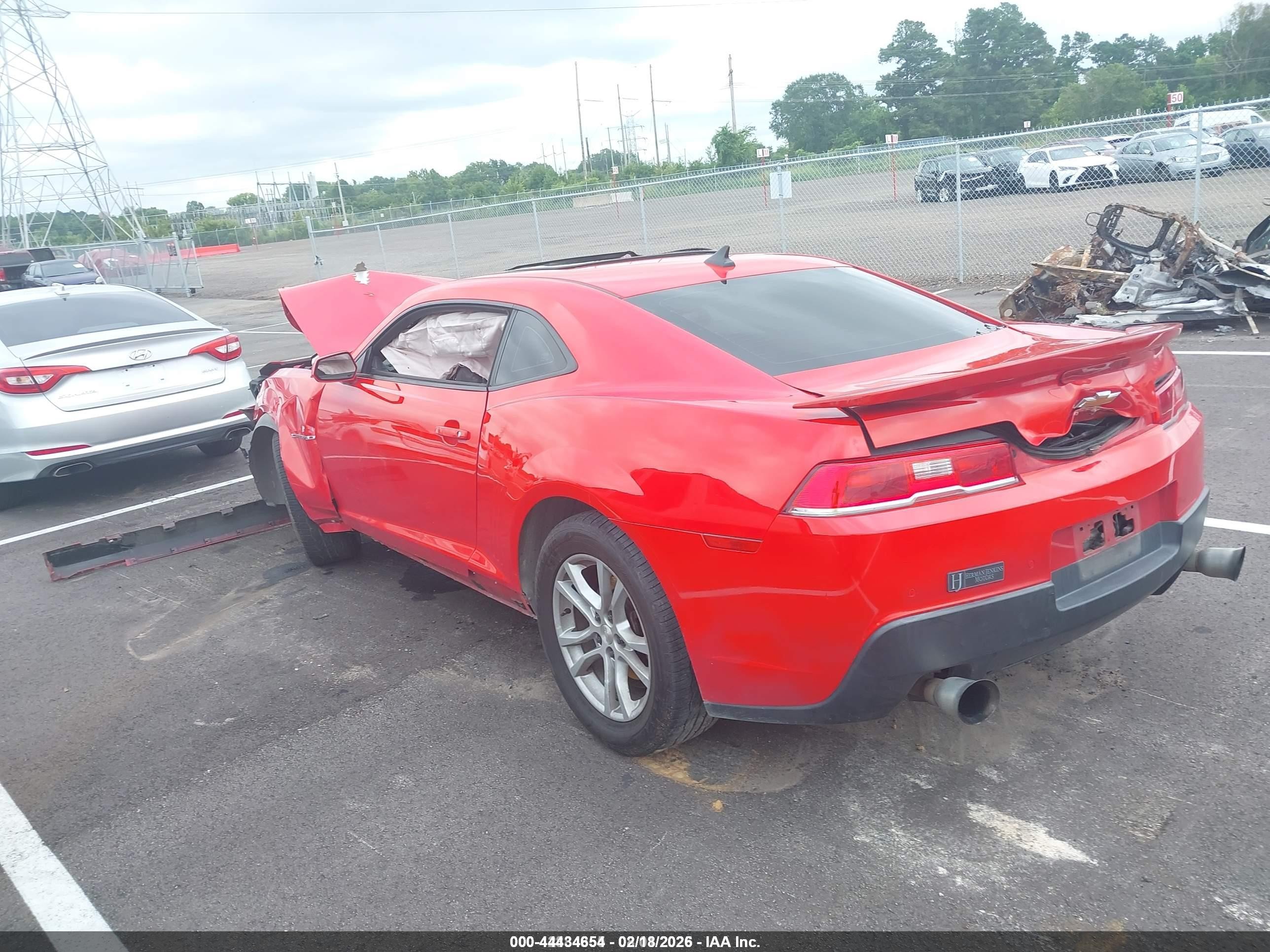 2015 Chevrolet Camaro 1lt Red vin: 2G1FD1E38F9293144