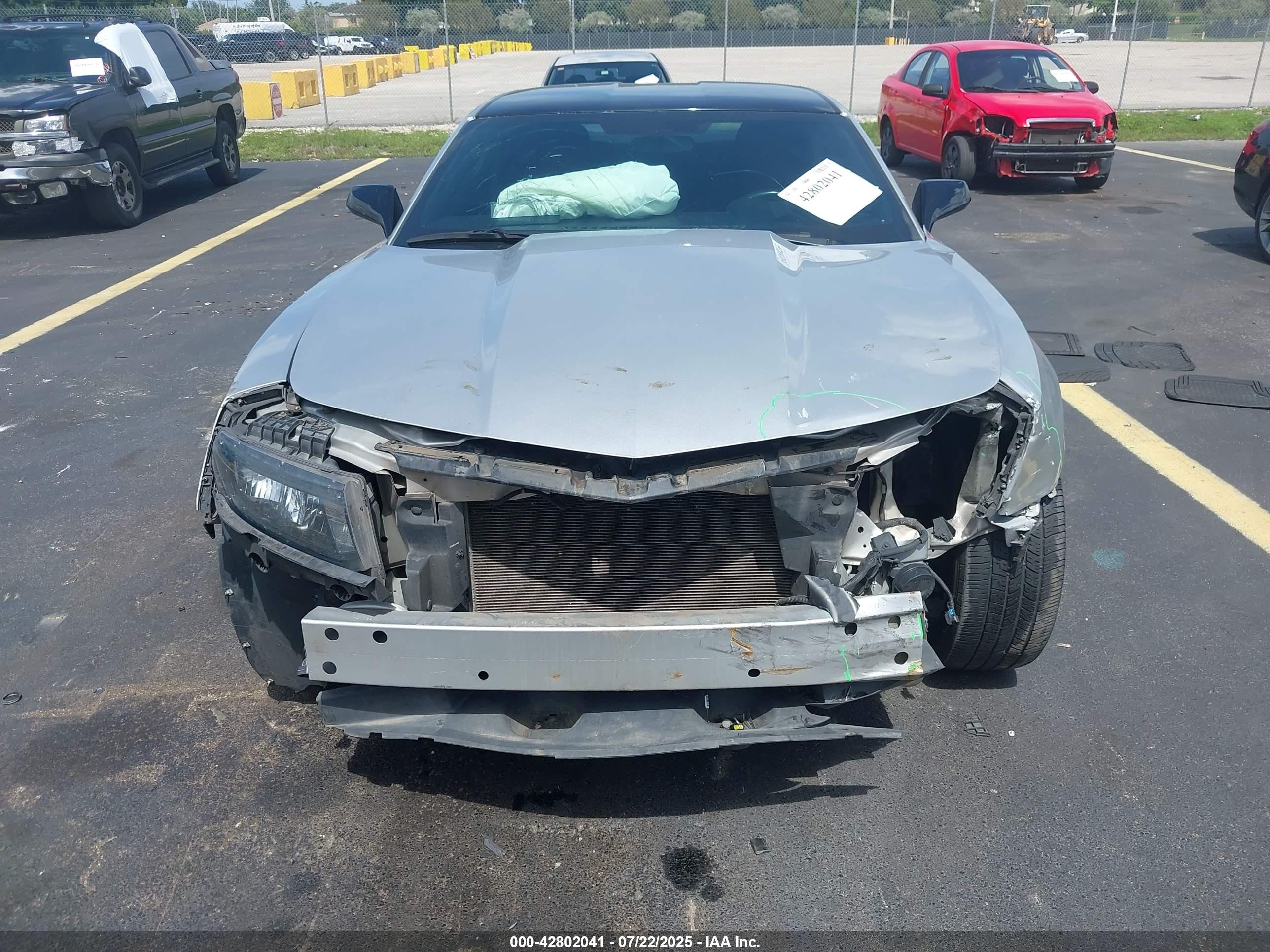 2015 Chevrolet Camaro 1lt Silver vin: 2G1FD1E39F9151014