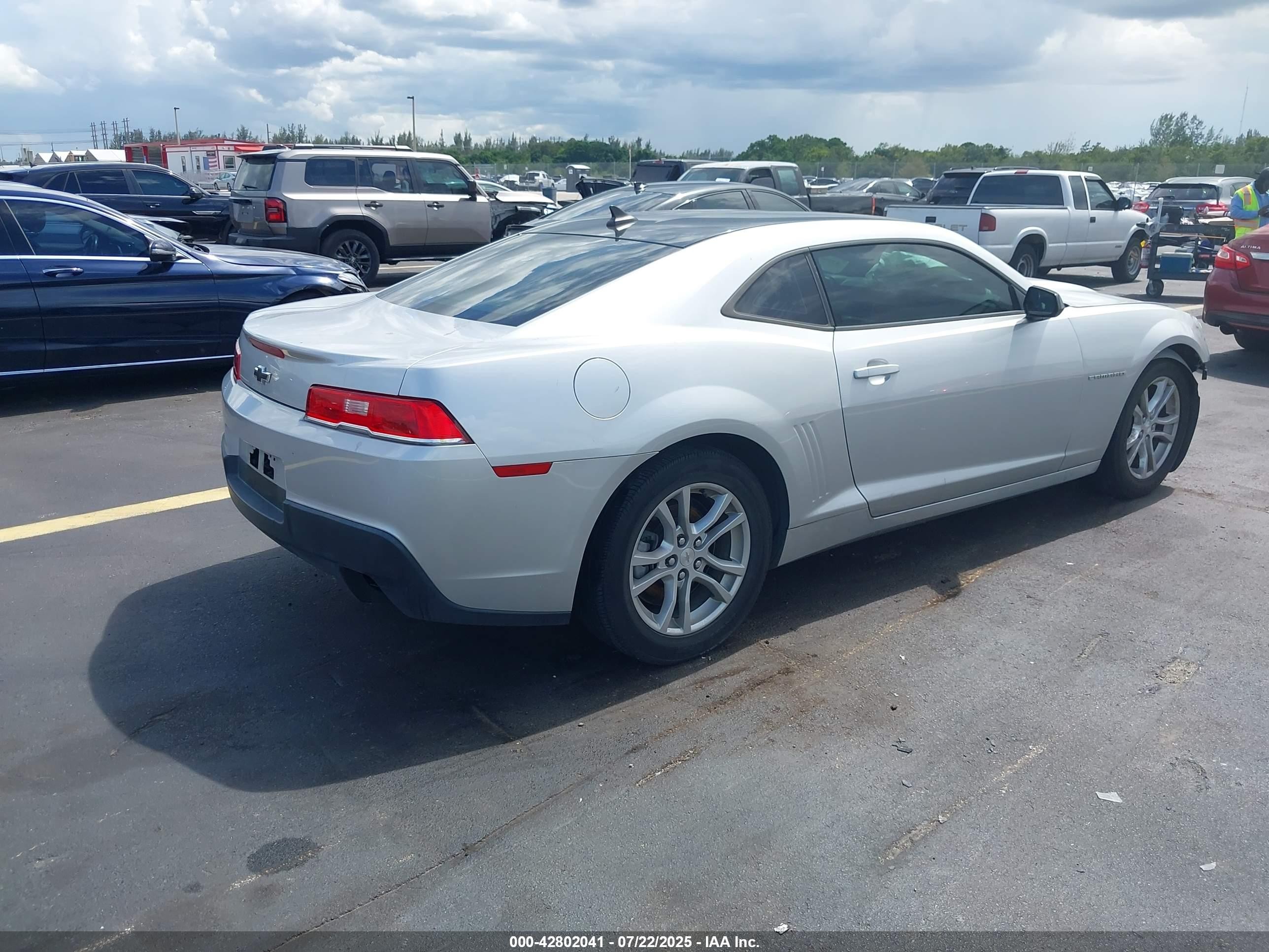 2015 Chevrolet Camaro 1lt Silver vin: 2G1FD1E39F9151014